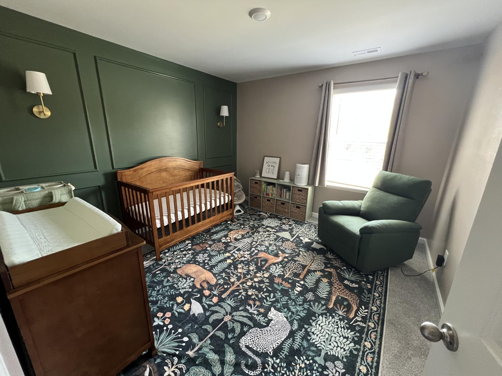 DaVinci Suzy Power Recliner - 270° Swivel Nursery Glider w/USB Port - Electric Recliner Chairs for Adults - GREENGUARD Gold Certified - Reclining Rocking Chair for Nursery & Living Room - Frost Grey customer photo 2