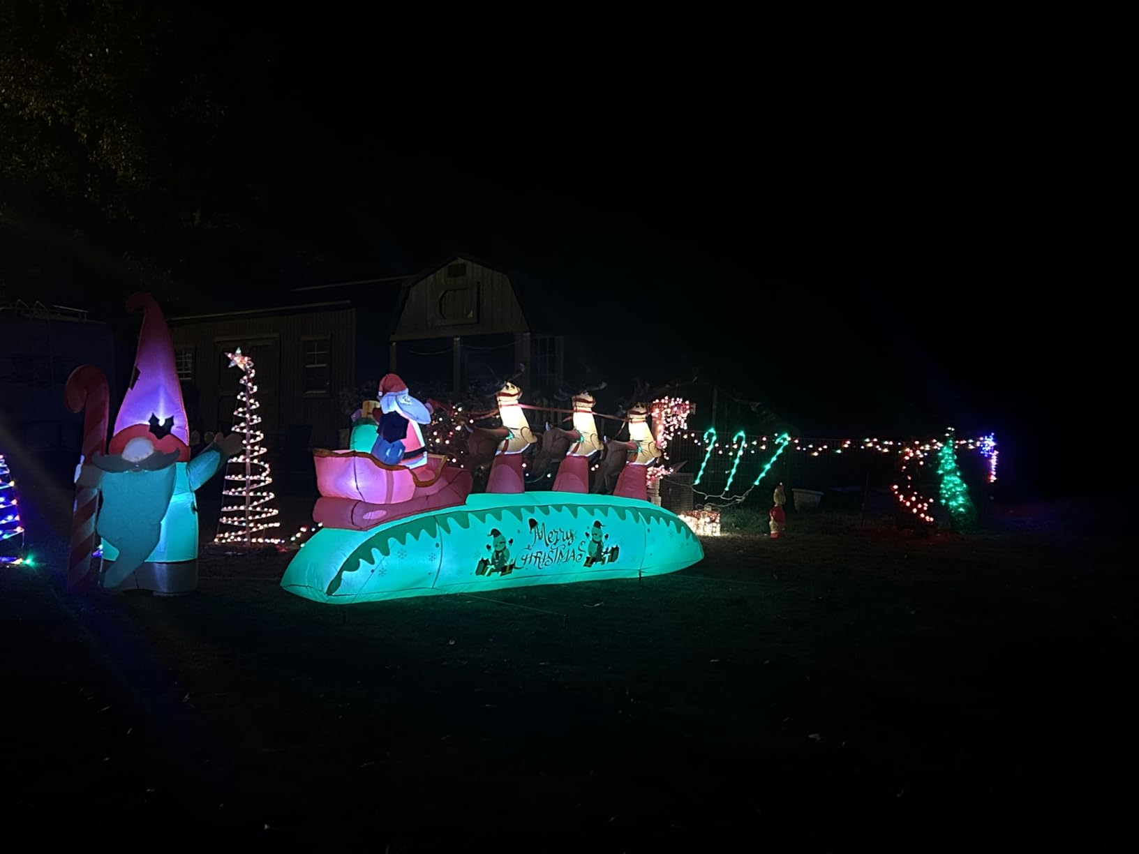 12FT Long Christmas Inflatables Outdoor Decorations, Giant Blow Up Yard Decorations Santa Sleigh and Reindeer with Built-in Super Bright Energy Saving LEDs for Garden Lawn Xmas Decor customer photo 1