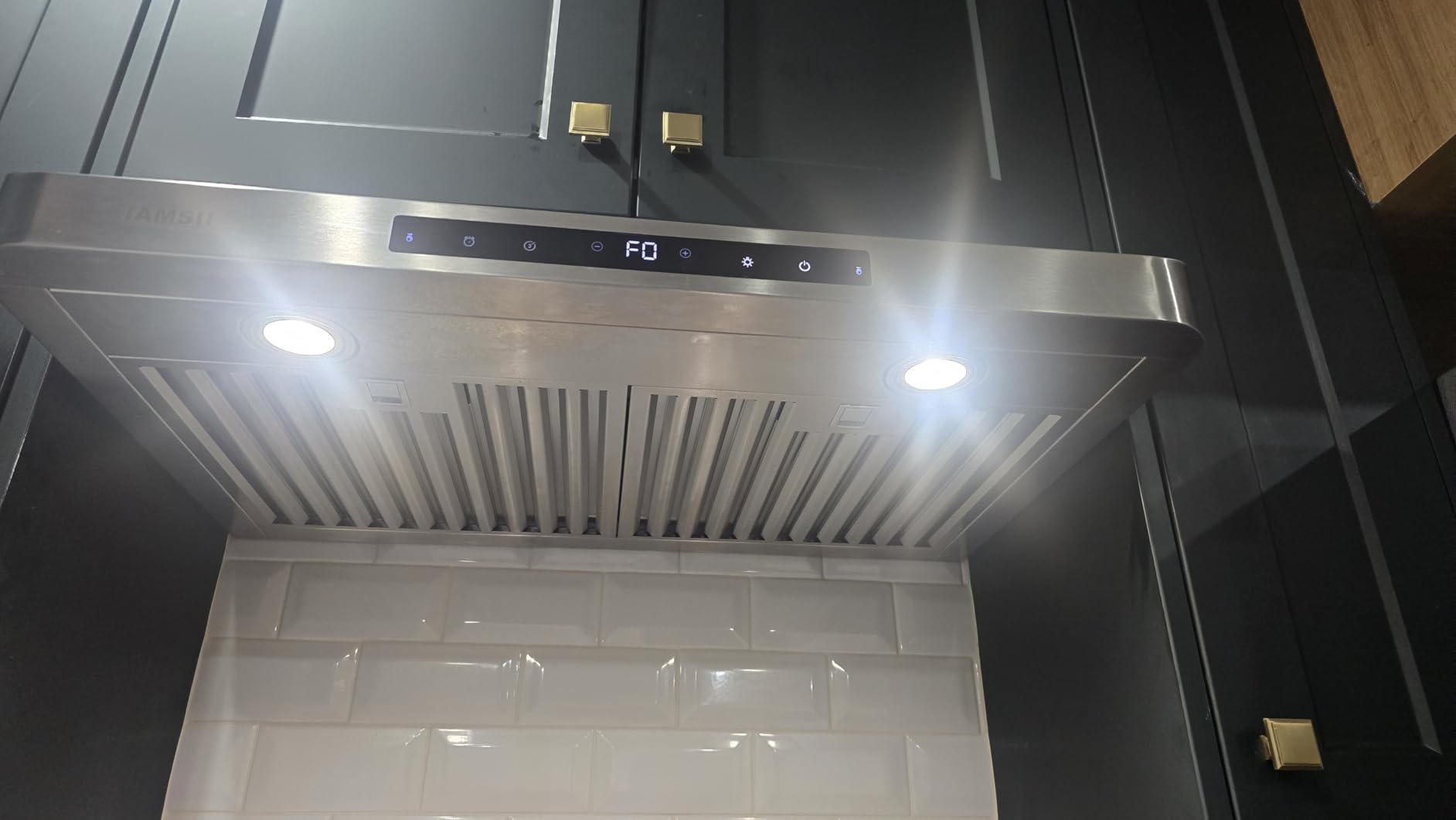 Under Cabinet Range Hood 30 Inch,900 CFM Stainless Steel Kitchen Stove Vent Hood with 4 Speed Exhaust Fan Gesture Sensing/Touch/Remote Control customer photo 1