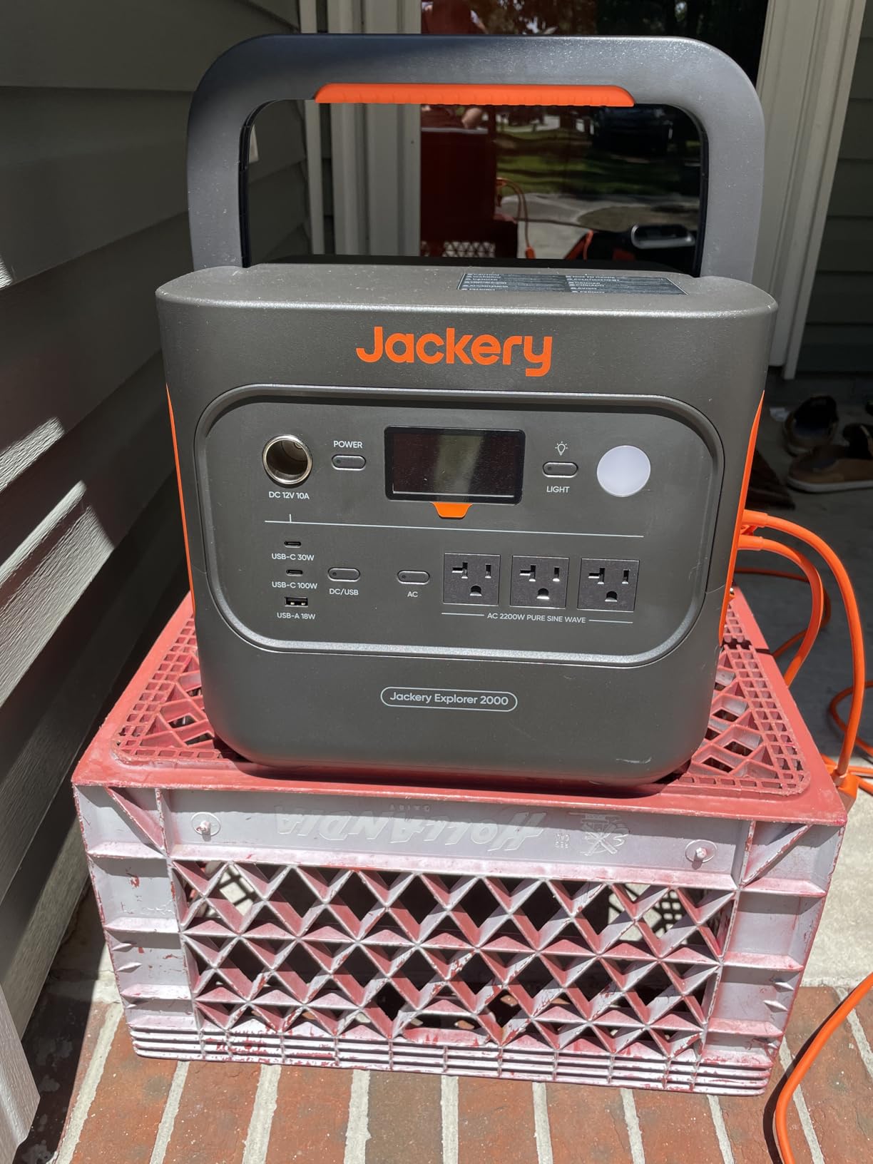 Jackery Explorer 2000 v2 and 2x200W Solar Panels, 2042Wh, 2200W AC Output customer photo 1