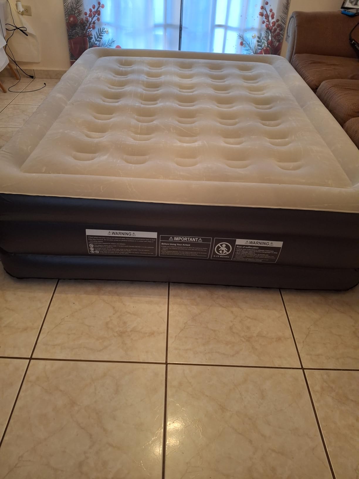 InnoTruth Air Mattress Queen with Built in Pump, Inflatable Mattress Blow up Mattress, Family Choice Award Winner, 18