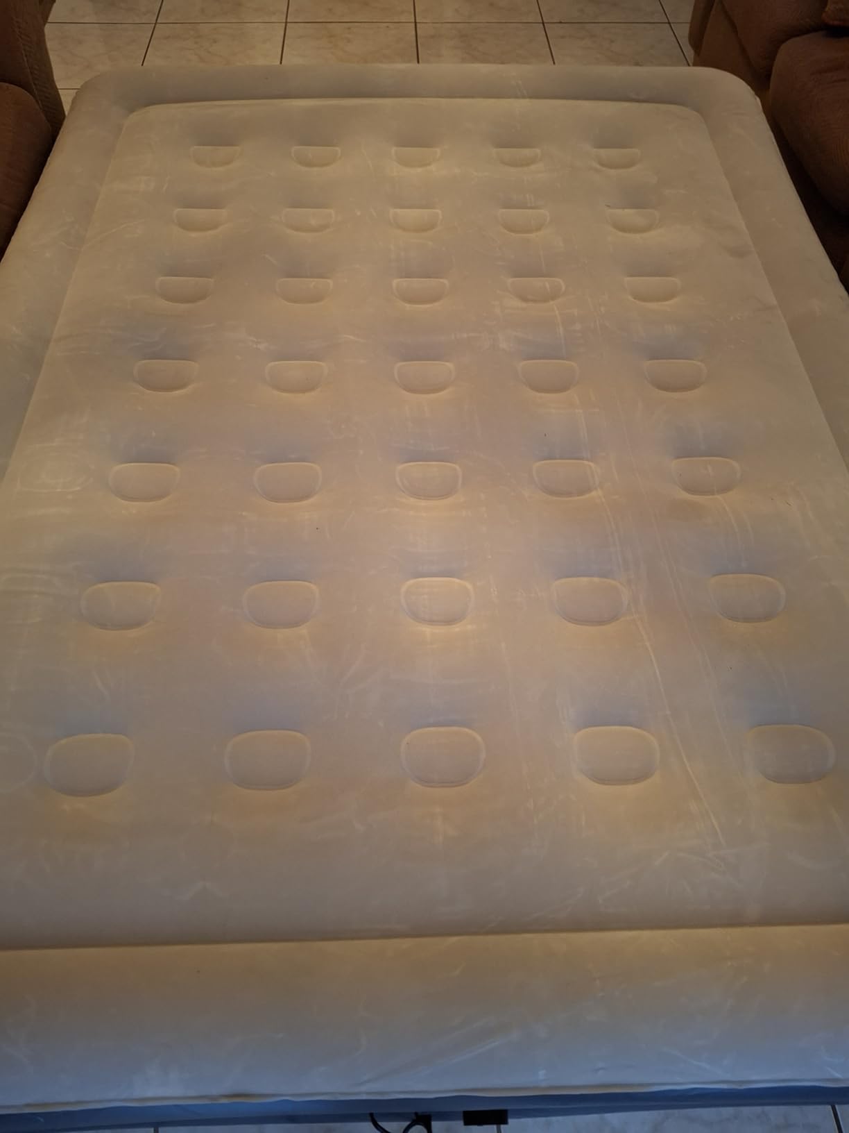InnoTruth Air Mattress Queen with Built in Pump, Inflatable Mattress Blow up Mattress, Family Choice Award Winner, 18