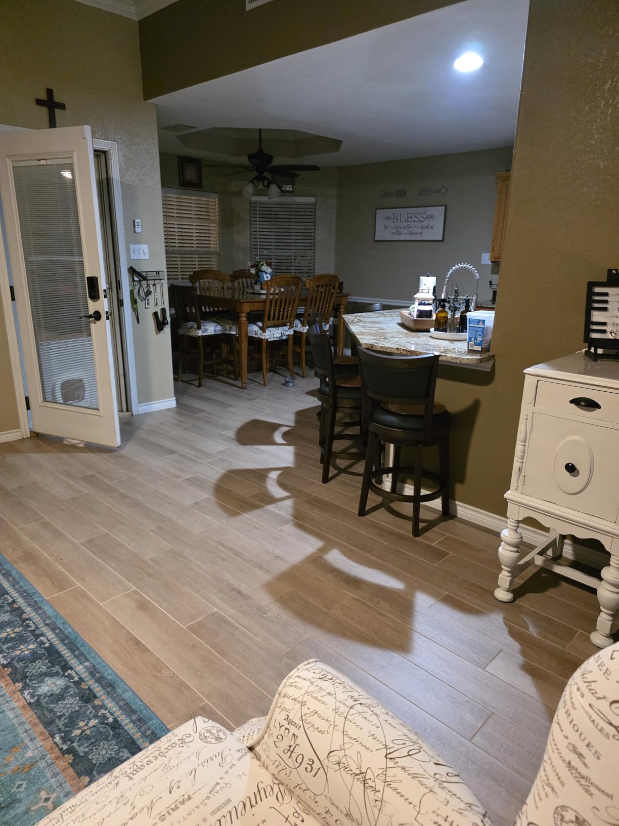 PrimeZone Swivel Bar Stools Set of 2, 24 Inch Counter Height Barstools, Black Faux Leather Bar Stool with High Backrest & Solid Wood Legs & Wrap-around Footrest, Counter Stools for Kitchen Island, Pub customer photo 2