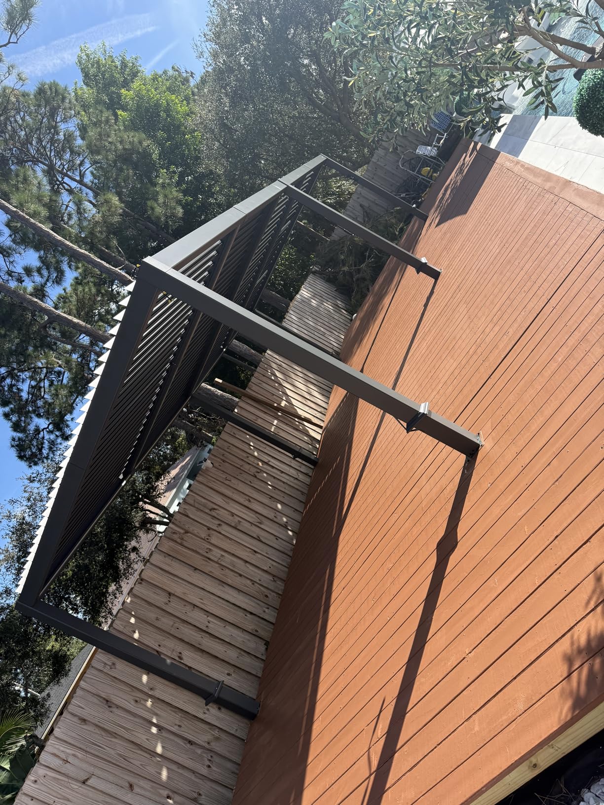 PURPLE LEAF LED Louvered Pergola 92KS 11.5' x 17.5' with Integrated Strip Lights Aluminum Independent Adjustable Rainproof Roof Hardtop Gazebo for Patio Deck Garden Yard Gray customer photo 2