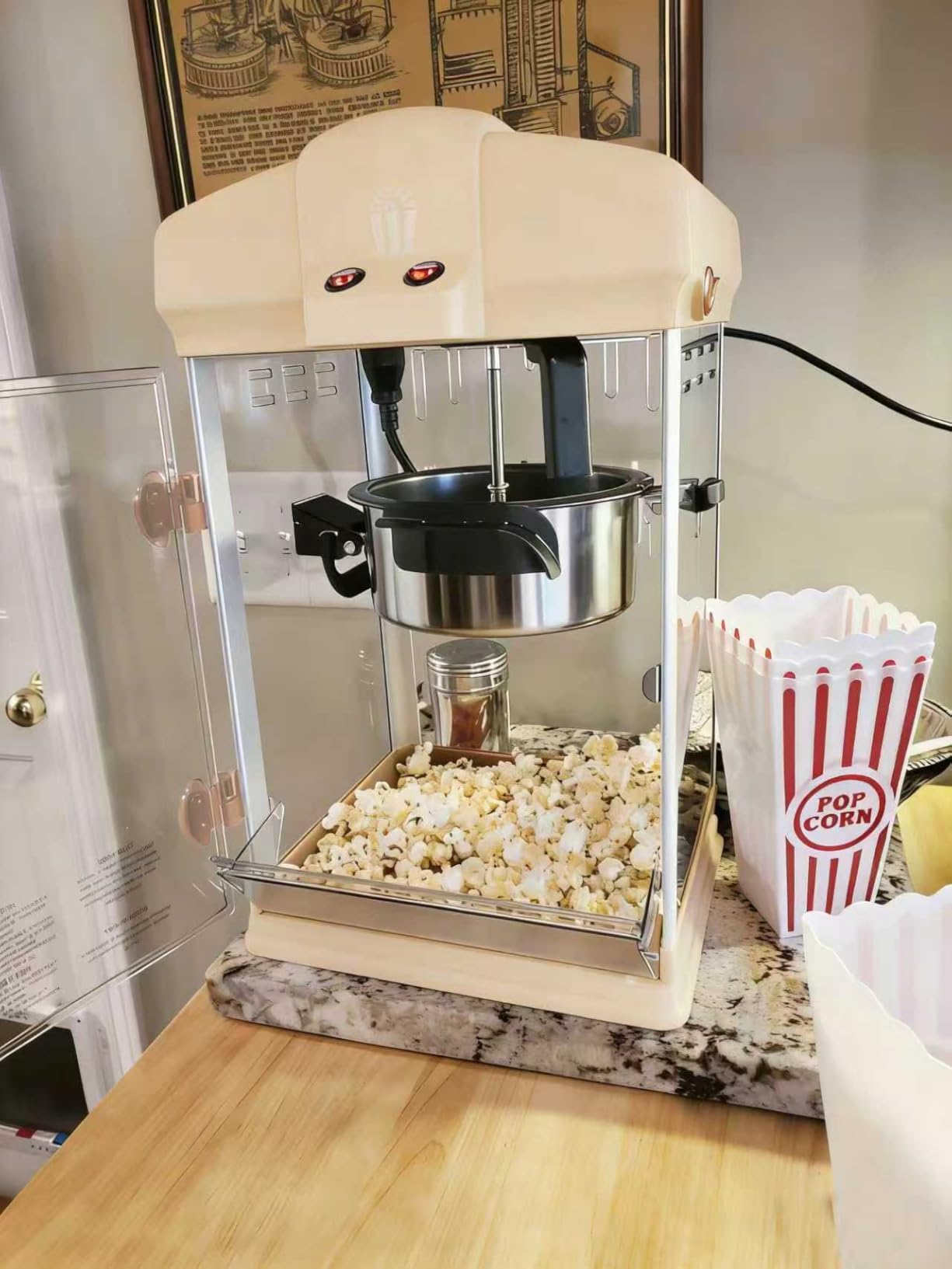 16 Oz Commercial Popcorn Machine, 1440 W, Movie Theater Popcorn Machine, Red Tabletop Pop Corn Machine with 3-Switch Control & Steel Frame Tempered Glass Doors customer photo 2
