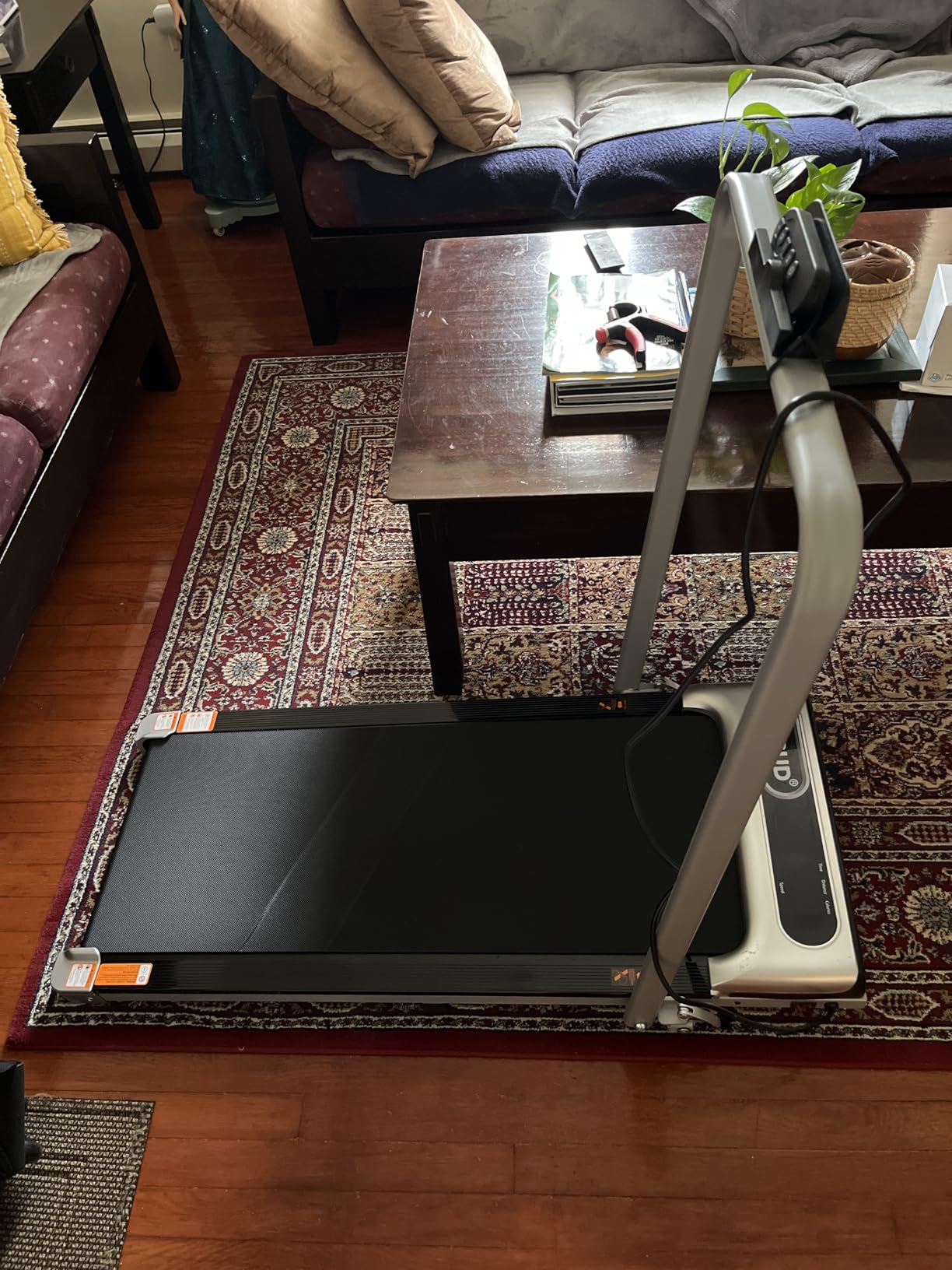 Yagud Walking Pad, Walking Pad Treadmill for Home Office, Portable Under Desk Treadmill with Remote Control and LED Display, Walking Jogging Running Machine customer photo 1