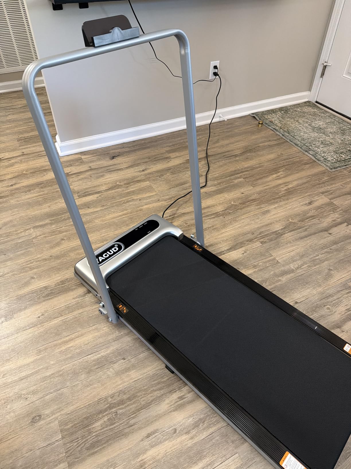 Yagud Walking Pad, Walking Pad Treadmill for Home Office, Portable Under Desk Treadmill with Remote Control and LED Display, Walking Jogging Running Machine customer photo 2