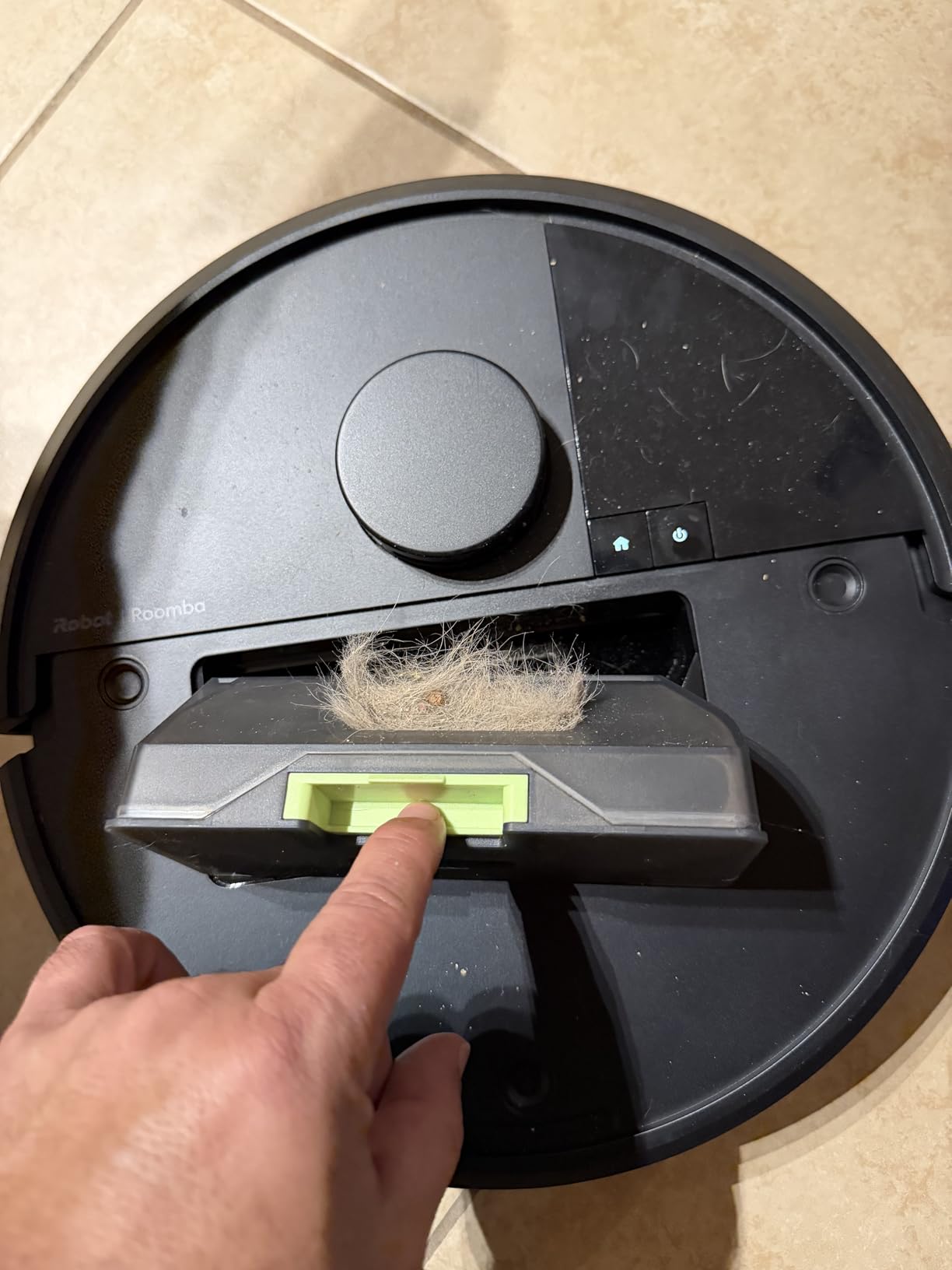 iRobot Roomba Plus 405 (G181) 2in1 Vacuum & Mop Robot with AutoWash Dock - Dual Spinning, Smart & Fast Mapping, Ideal for Pet Hair, Self-Empties 75 Days, Intense Suction, Pad Washing & Drying customer photo 2