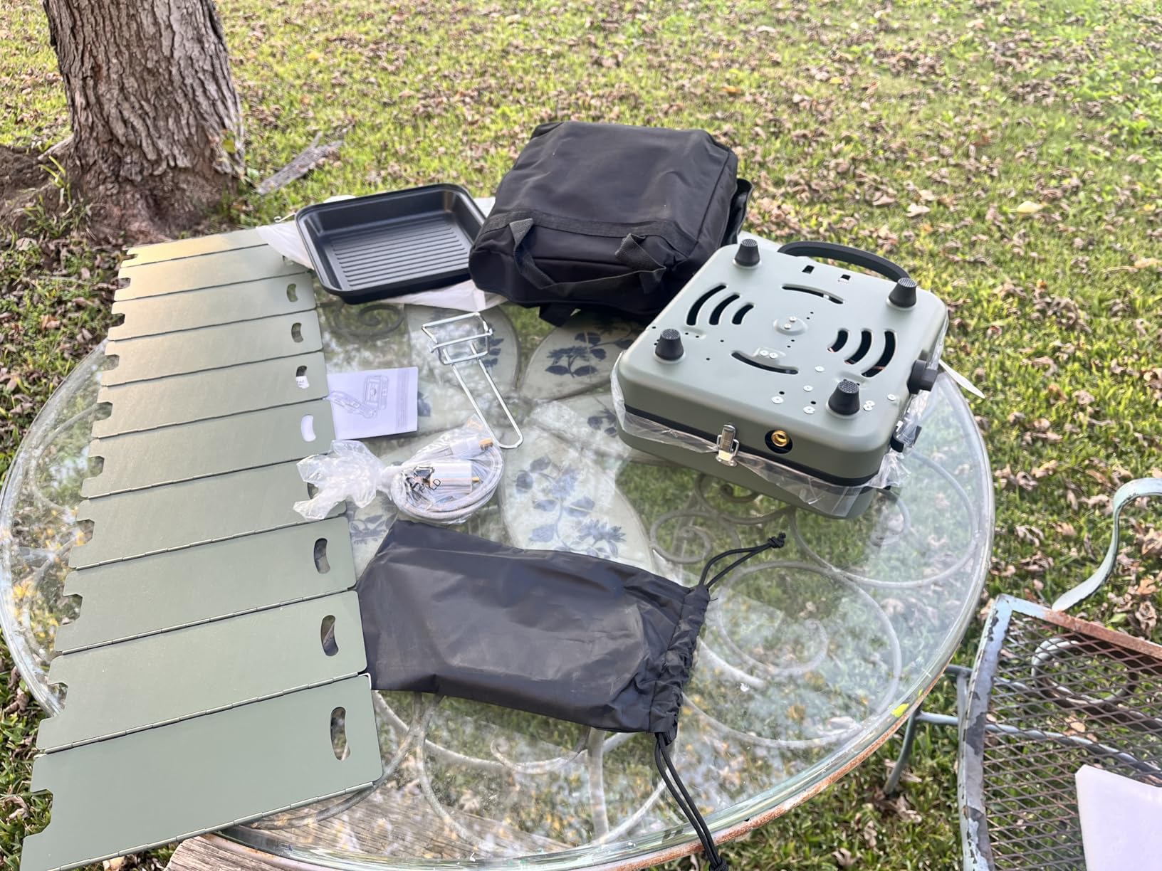 Camping Stove, 2 Burner Propane Stove With Grill,17,000 BTU Camp Stove, Foldable Camping Stove Propane Includes Carry Bag,Windscreen & Grill,Adjustable Burners & Piezo Ignition for Tailgating,BBQ,Camp customer photo 1