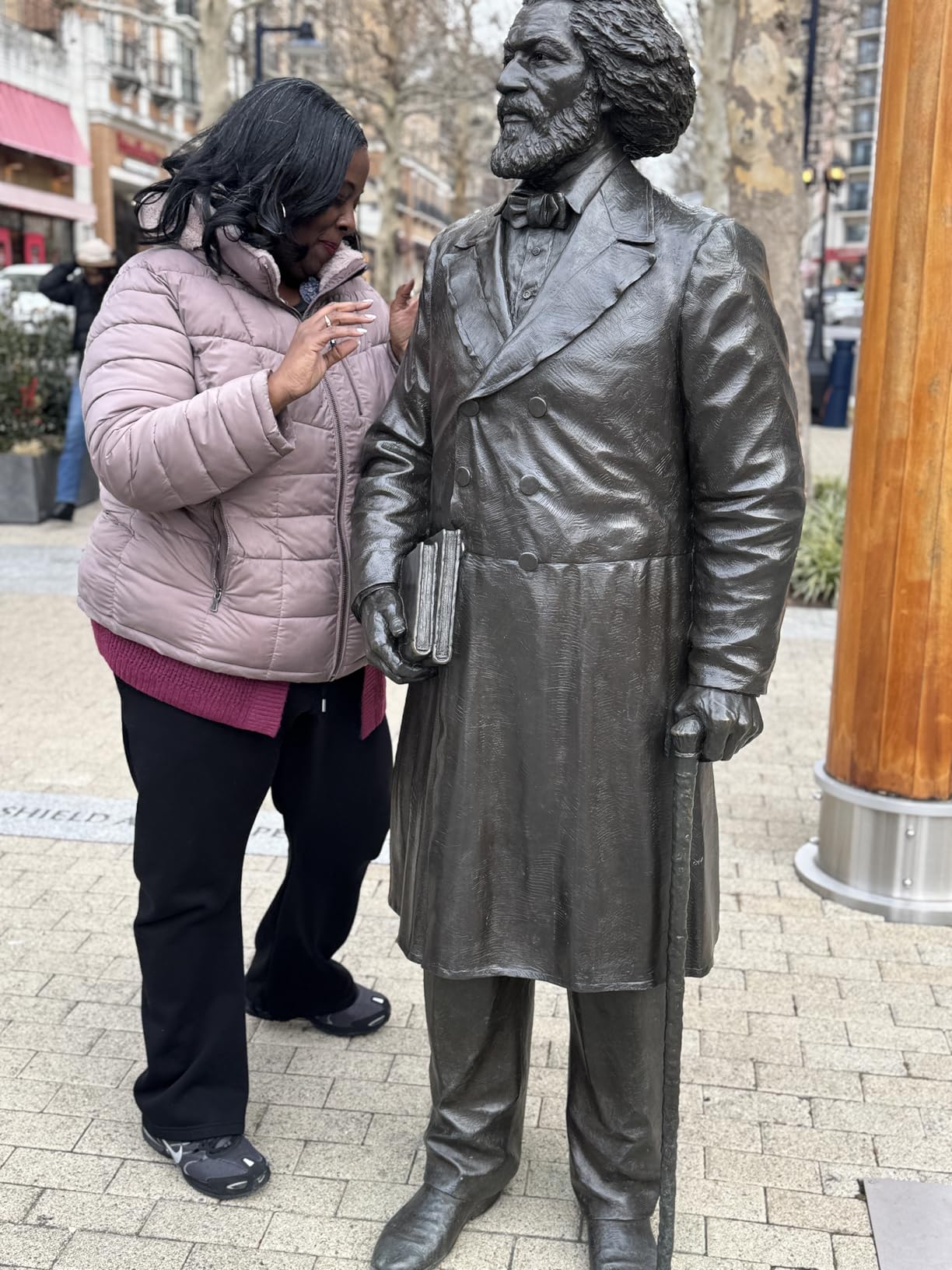 DJI Osmo Action 4 Essential Combo, 4K/120fps Waterproof Action Camera with a 1/1.3-Inch Sensor, Stunning Low-Light Imaging, 10-bit & D-Log M Color Performance, Long-Lasting 160 Mins, Outdoor Camera customer photo 2