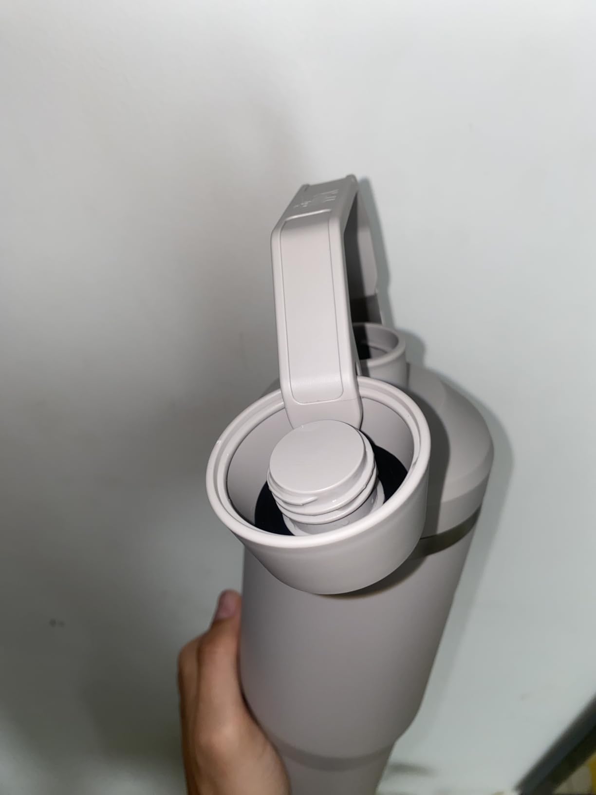 IceFlow 2.0 Fast Flow Tumbler with Handle 30 oz | Twist On Angled Spout Lid | Leakproof Water Bottle | Insulated Stainless Steel | BPA-Free | Ash customer photo 2