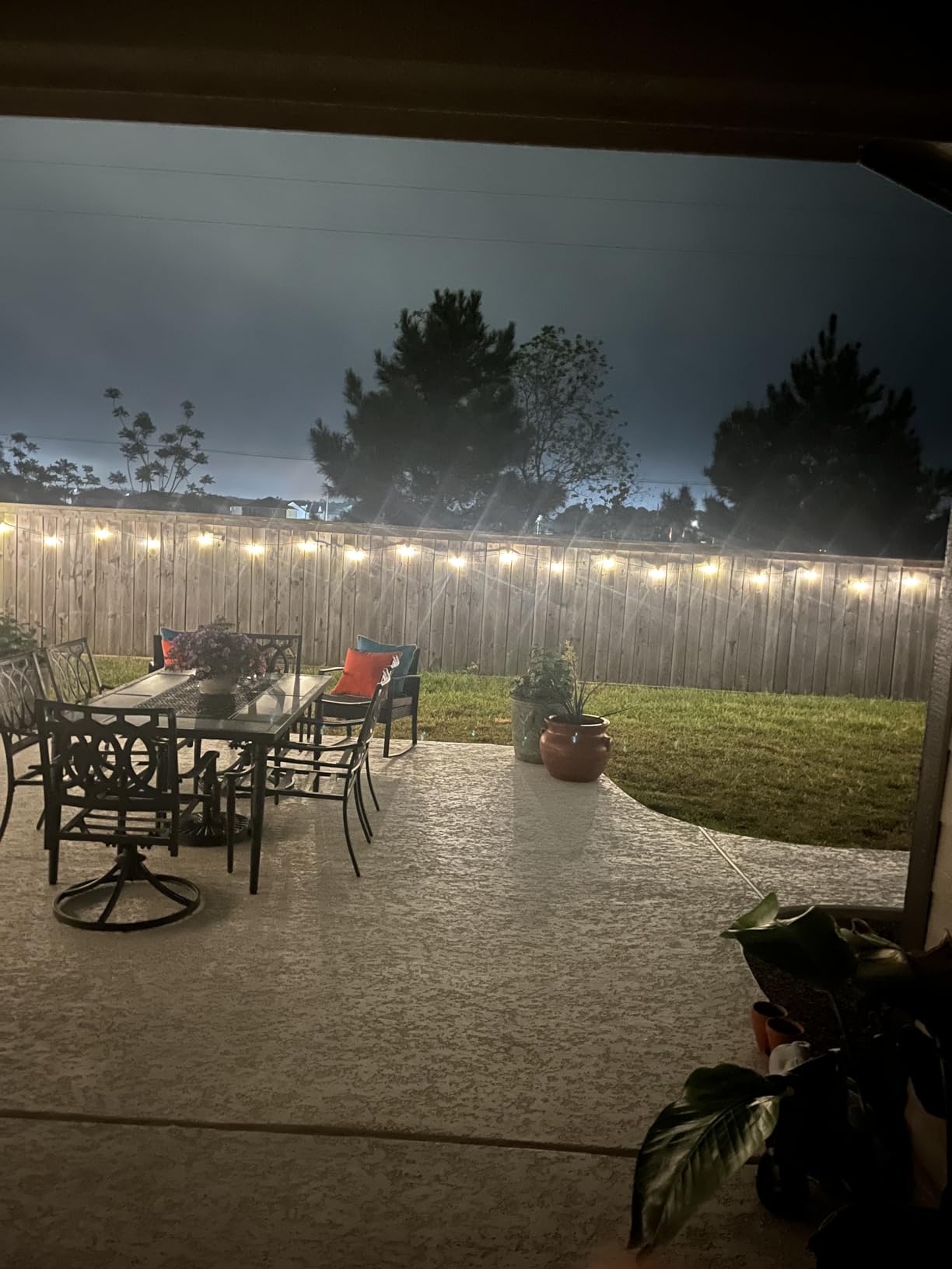 Brightown 108FT 52 LED Solar String Lights Outdoor with Remote & USB Port, Shatterproof Bulbs, Dimmable & Timable, 3 Light Modes, Patio Lights Solar Powered for Camping Backyard Garden Decor customer photo 2