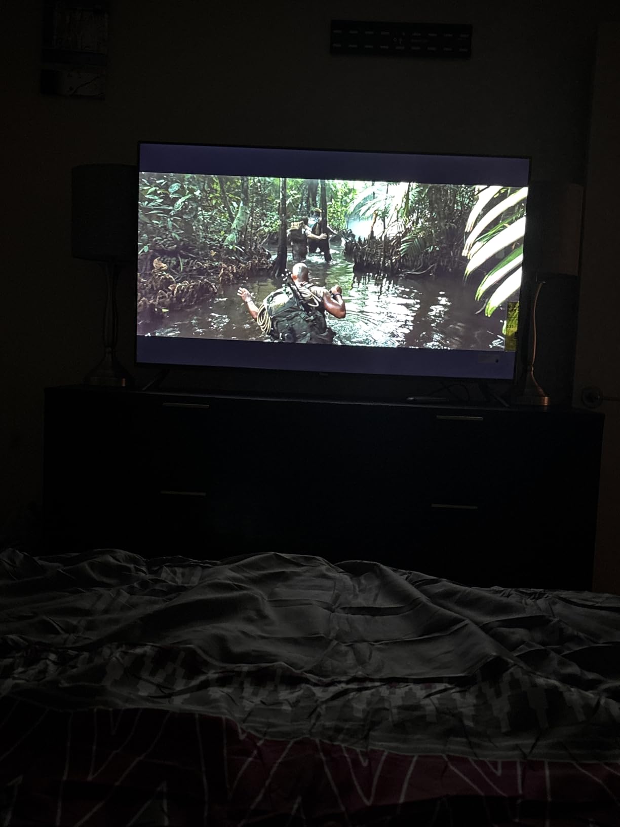 Roku Smart TV - 50-Inch Select Series, 4K HDR TV - RokuTV with Enhanced Voice Remote - Flat Screen LED Television with Wi-Fi for Streaming Live Local News, Sports, Family Entertainment customer photo 2