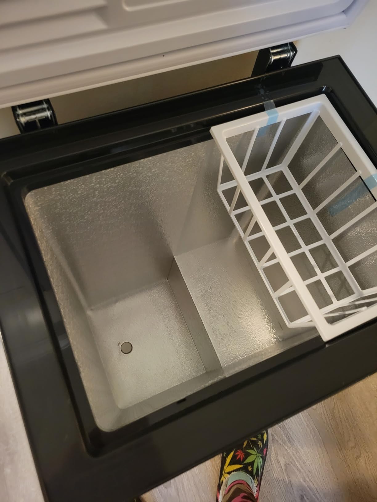 Bodacious Ultra Quiet Deep Freezer - 5.0 Cu Ft, Compact Design, Fast Freeze, Low Power Consumption, Ideal for Home, Restaurant & Small Shops customer photo 2