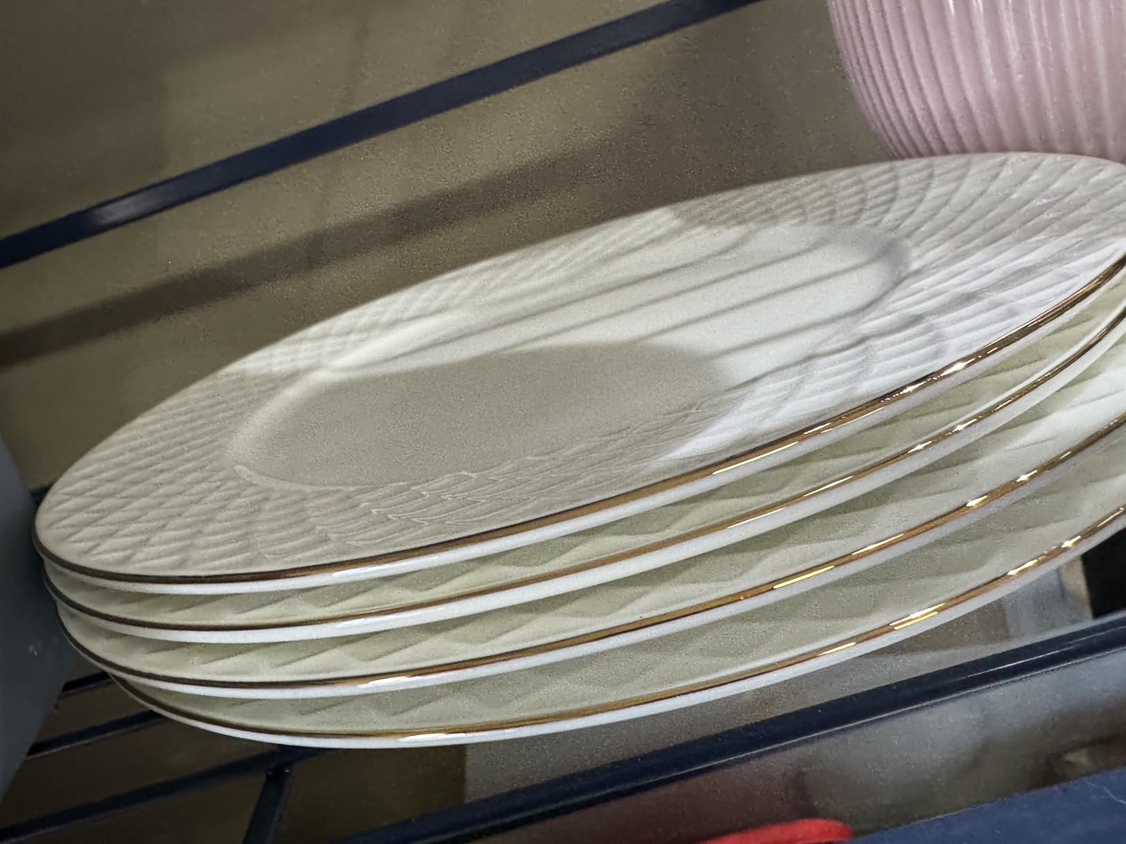 Mikasa Trellis Gold Rim Bone China Lightweight Chip Resistant 12 Piece Dinnerware Set, Service for 4 customer photo 2