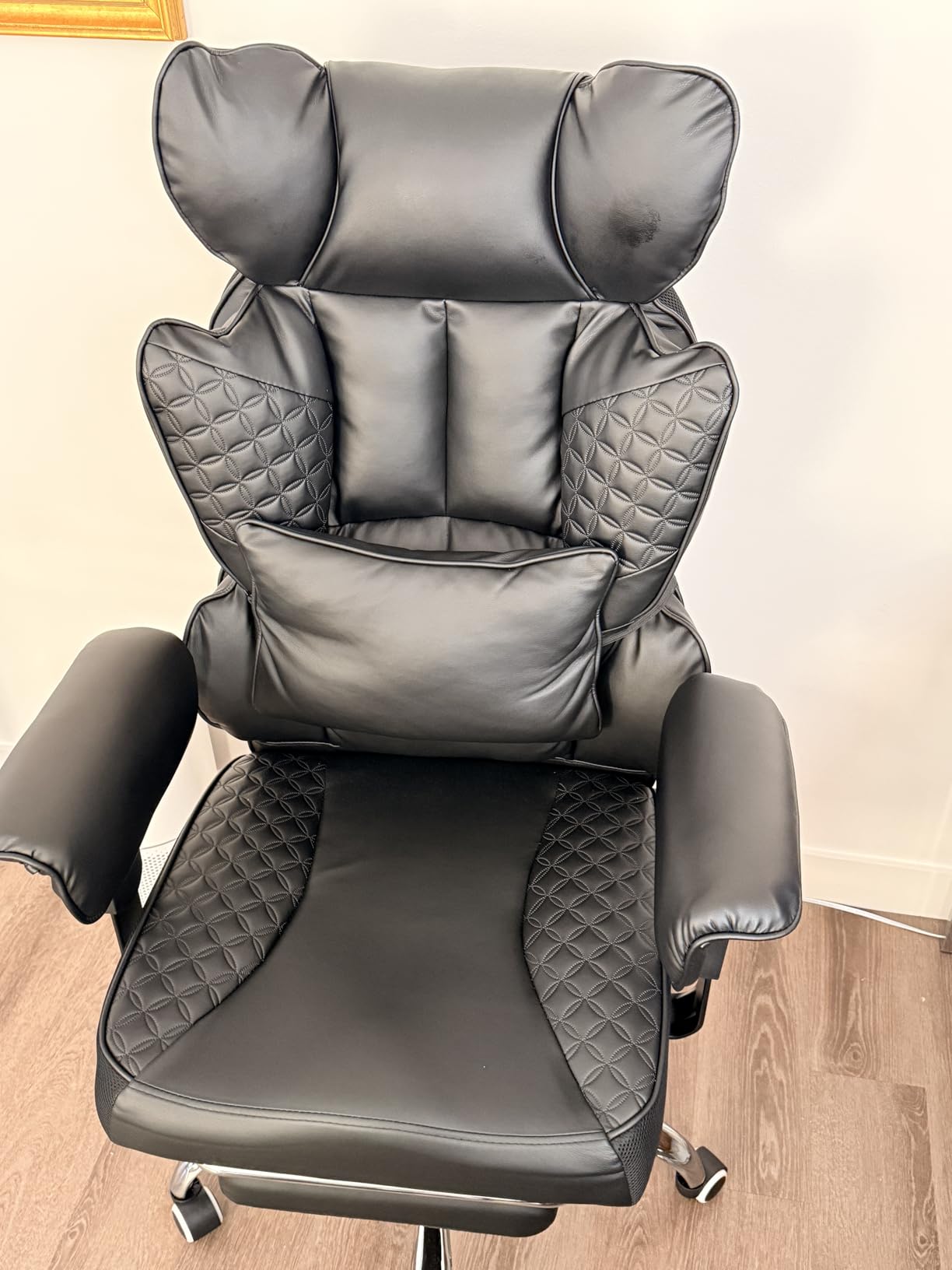 GTPLAYER Big and Tall Gaming Chair 400lbs Heavy Duty Office Chair with Foot Rest & Ergonomic Pocket Spring Lumbar Support, High Back 3D Saddle Shaped Cushion for Back Pain Relief, Matte-Black customer photo 2