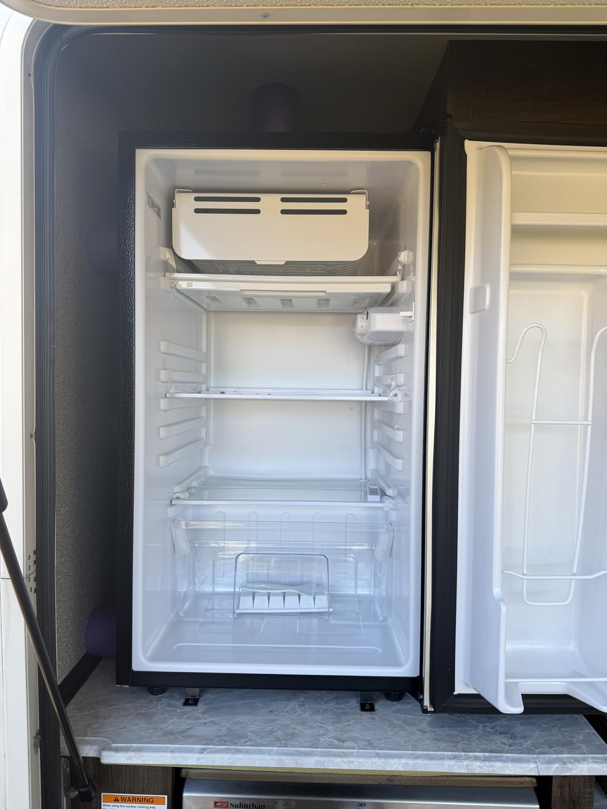 EUHOMY 7.4 Cu.Ft. Refrigerator with Freezer, 2 Door Fridge, Large Capacity,Adjustable Thermostat, Refrigerator for Kitchen/Dorm/Apartment/Garage - Food Storage or Cooling drinks, Silver customer photo 2