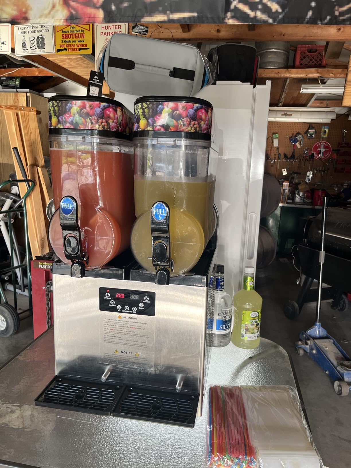 Commercial Slushy Machine 8Gal/30L, Stainless Steel Margarita Smoothie Frozen Drink Machine, 25-Minute-to-Go Slushie Machine & ETL Approval, Margarita Machine for Restaurants Cafe Bars (2 * 15L) customer photo 1