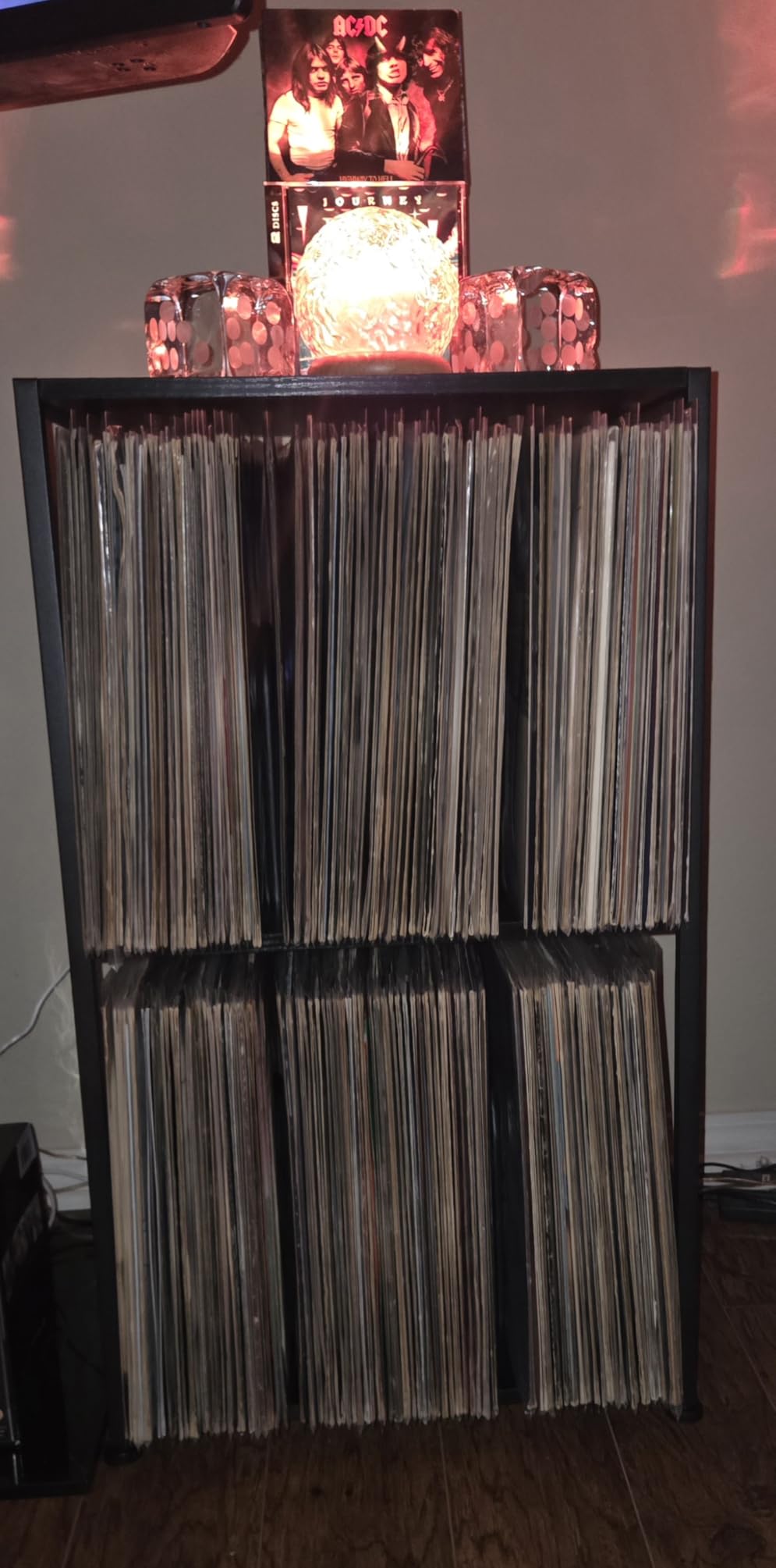 Record Player Stand, Vinyl Record Storage Up to 200 Albums, 3 Tier End Table with Removable Dividers, Tall Side Table for Living Room customer photo 1