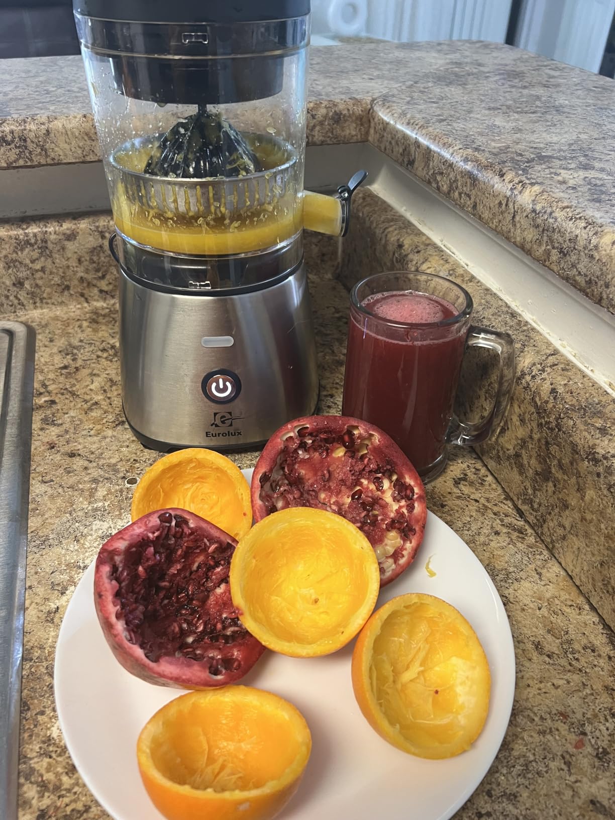 Eurolux Electric Citrus Juicer Stainless Steel | Premium Hands-Free One-Touch Orange Juice Squeezer for Oranges, Lemons, and Limes | Quiet Operation, Easy to Clean, Countertop Small Kitchen Appliance customer photo 1