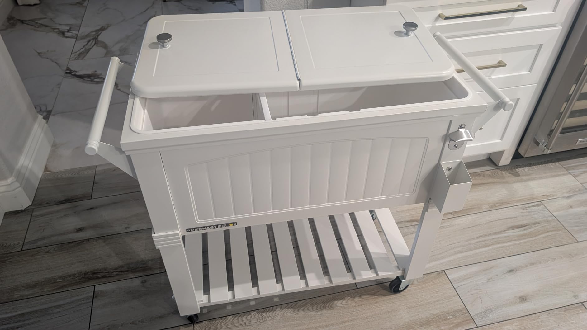 Permasteel Party Cooler with Divider, Spacious 80-Qt Capacity, Chills 36hrs, Serving Tray, Rolling Ice Chest for Indoor and Outdoor Entertainment, Matte White customer photo 1