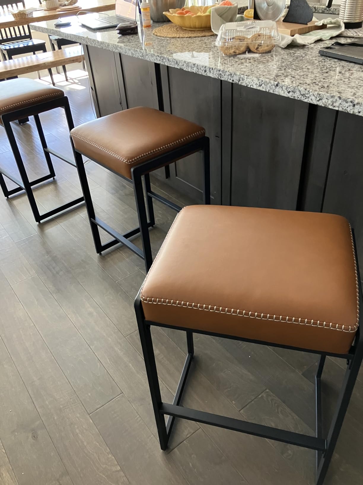 VASAGLE EKHO Collection - Bar Stools Set of 3, Counter Height Bar Stools, Synthetic Leather with Stitching, Mid-Century Modern Counter Stools, 26-Inch Tall, Kichen Home Bar Dining Room, Caramel Brown customer photo 1