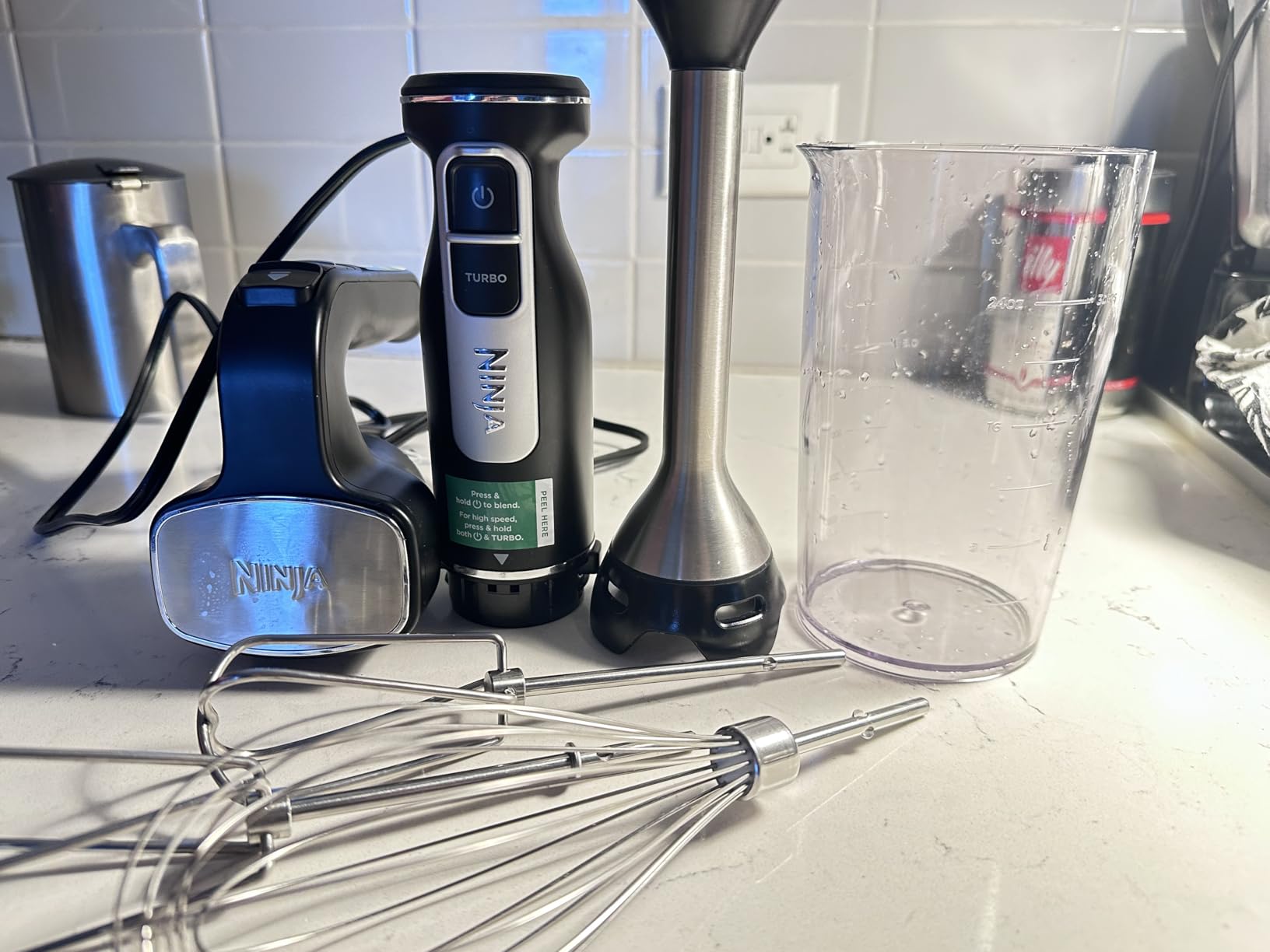 Ninja Immersion Blender and Whisk, Hand Stick Blender, 4 Speeds, with SplatterShield and PanProtect, 4-Cup Blending Vessel, Dishwasher Safe, Deep Navy, CI201ND customer photo 2