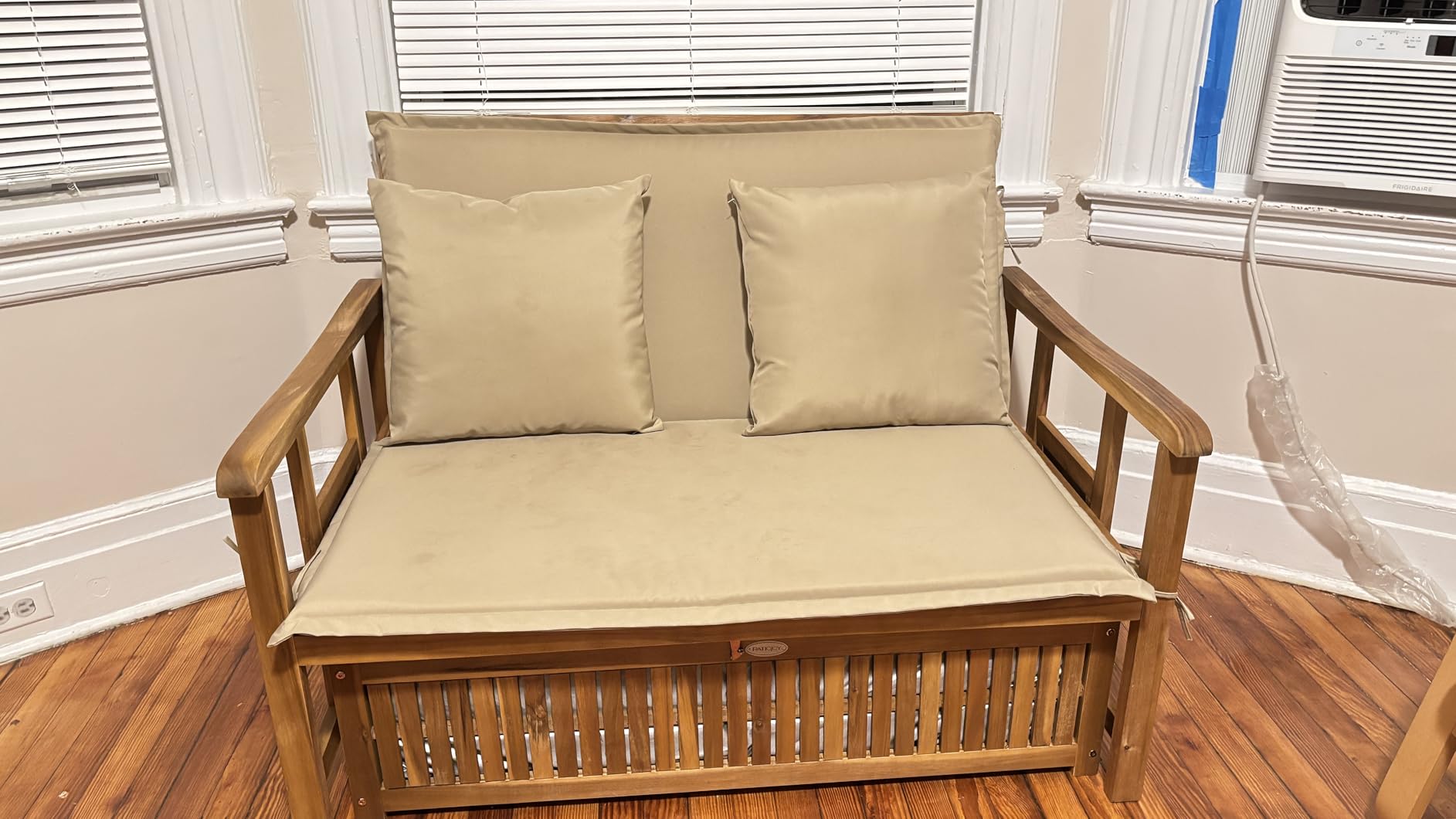 LDAILY Moccha Acacia Wood Outdoor Daybed - Wooden Loveseat Sofa with 4-Level Backrest, Storage Ottoman, Cushions, Outside Sunbed, Double Bed Lounger for Backyard Porch Pool Patio Furniture Set customer photo 1
