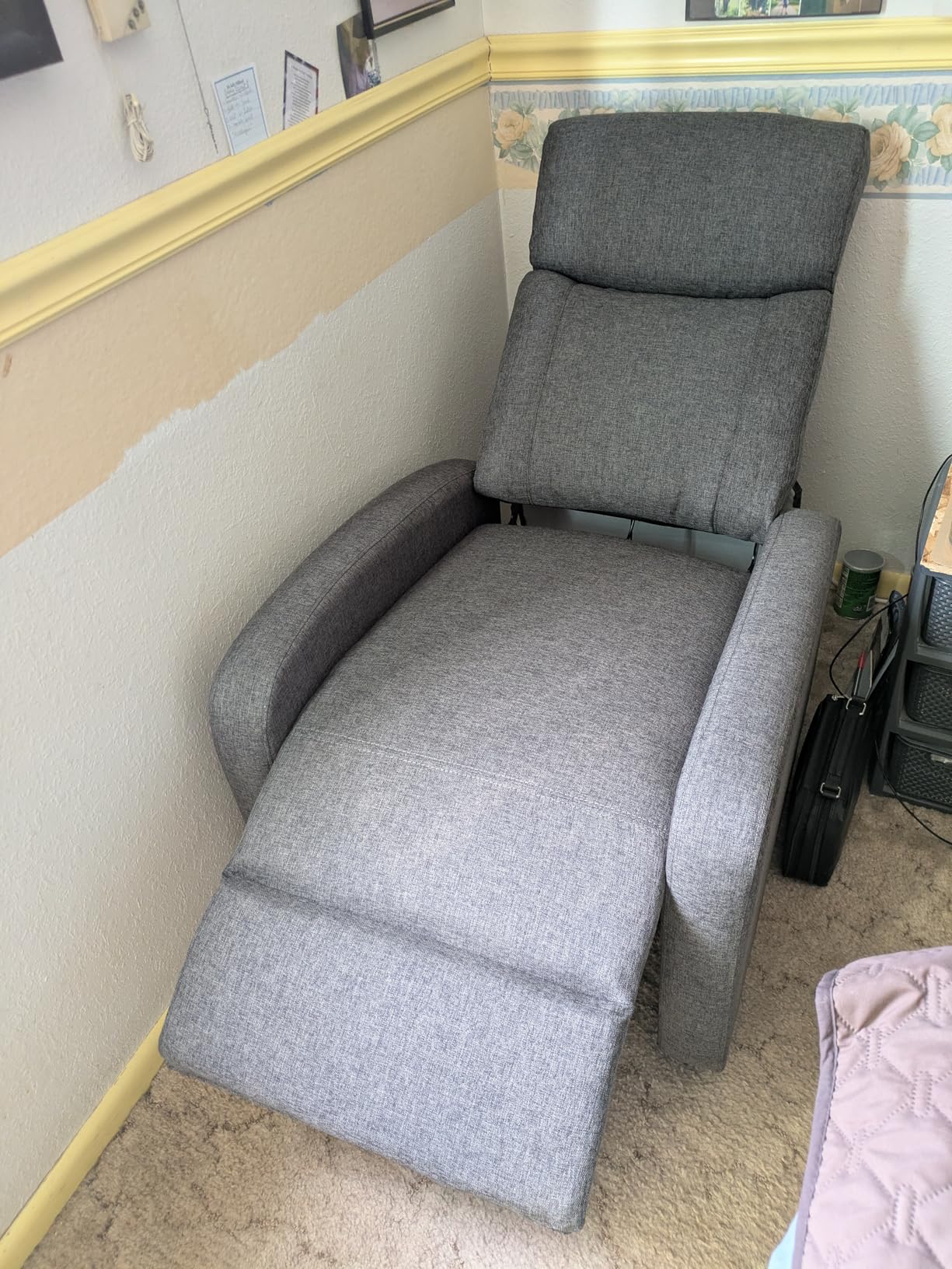 Sweetcrispy Massage Recliner Chair for Adults, Adjustable Home Theater Seating with Lumbar Support for Living Room, Modern Fabric Reclining, Black customer photo 2