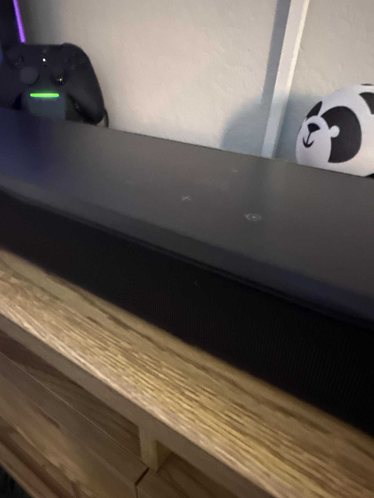 JBL Bar 300MK2-5.0 Channel All-in-one soundbar with Dolby Atmos, MultiBeam 3.0 & PureVoice 2.0, Easy Sound Calibration, ONE App and Works with Voice Assistant-Enabled Speakers (Black) customer photo 1