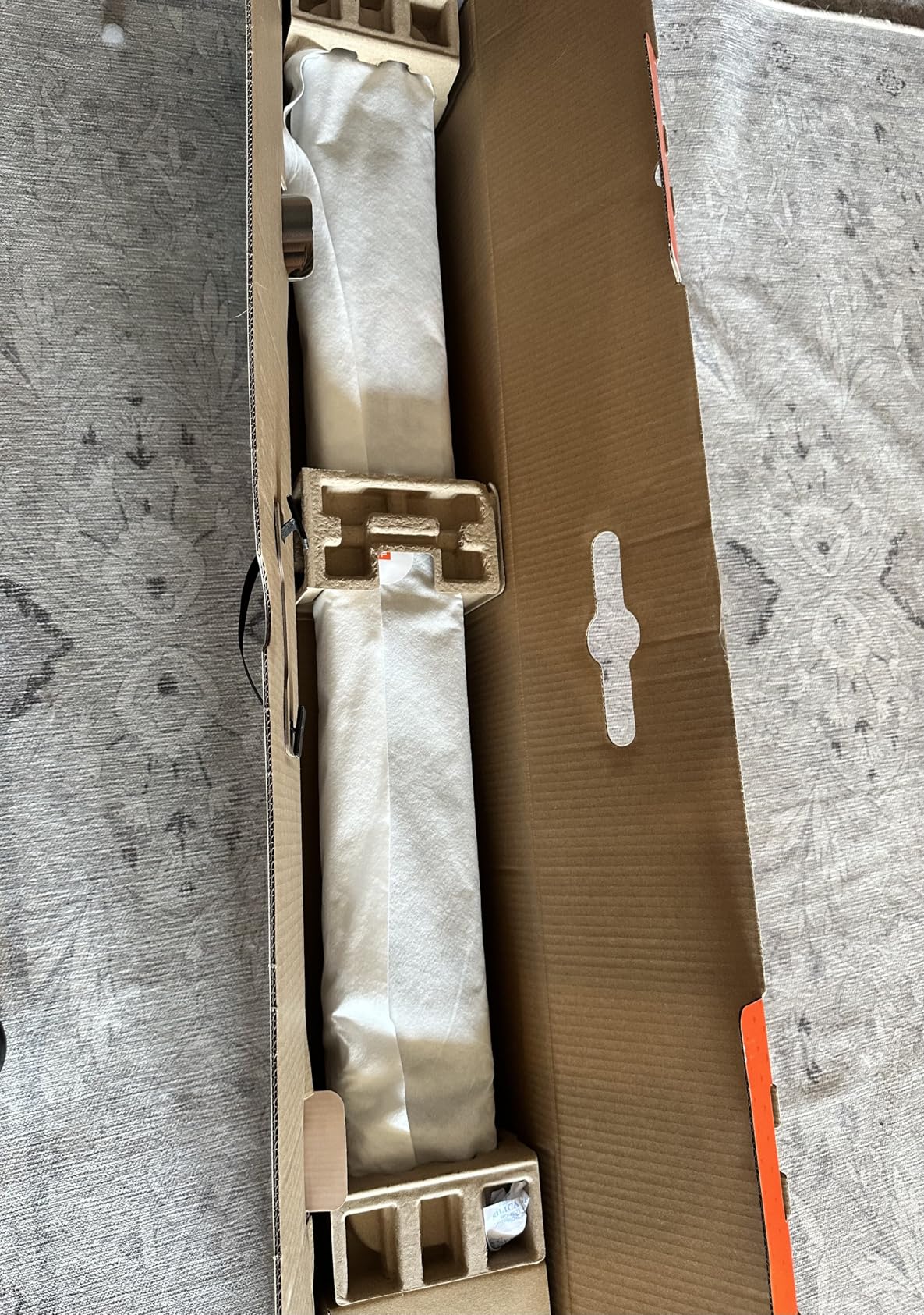 JBL Bar 300MK2-5.0 Channel All-in-one soundbar with Dolby Atmos, MultiBeam 3.0 & PureVoice 2.0, Easy Sound Calibration, ONE App and Works with Voice Assistant-Enabled Speakers (Black) customer photo 2