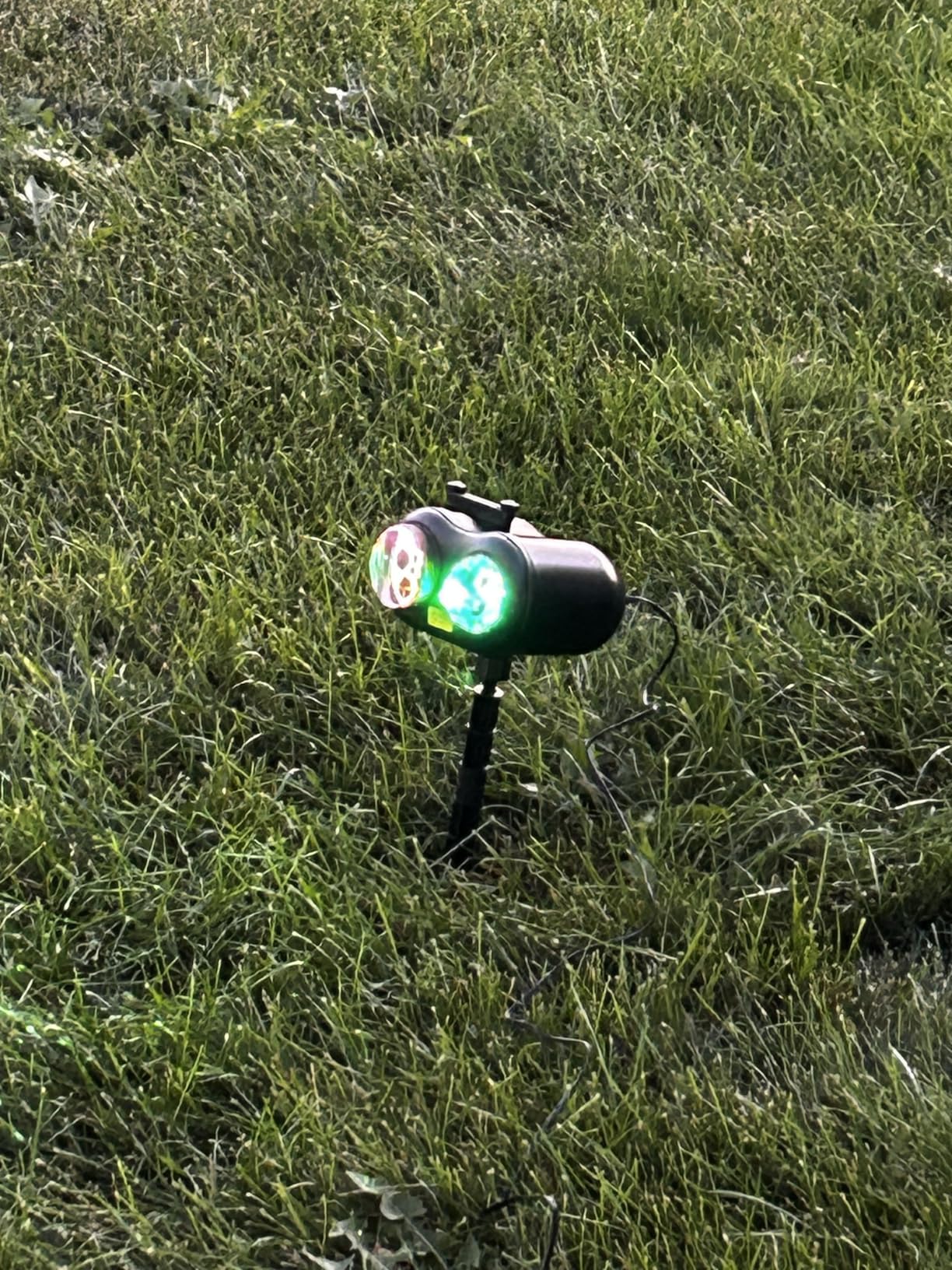 Christmas Projector Lights Outdoor, 3-in-1 with Remote & Timer, Waterproof Holiday Projection Lamp with HD Festive Patterns for Yard, Garden & Party Decorations customer photo 2