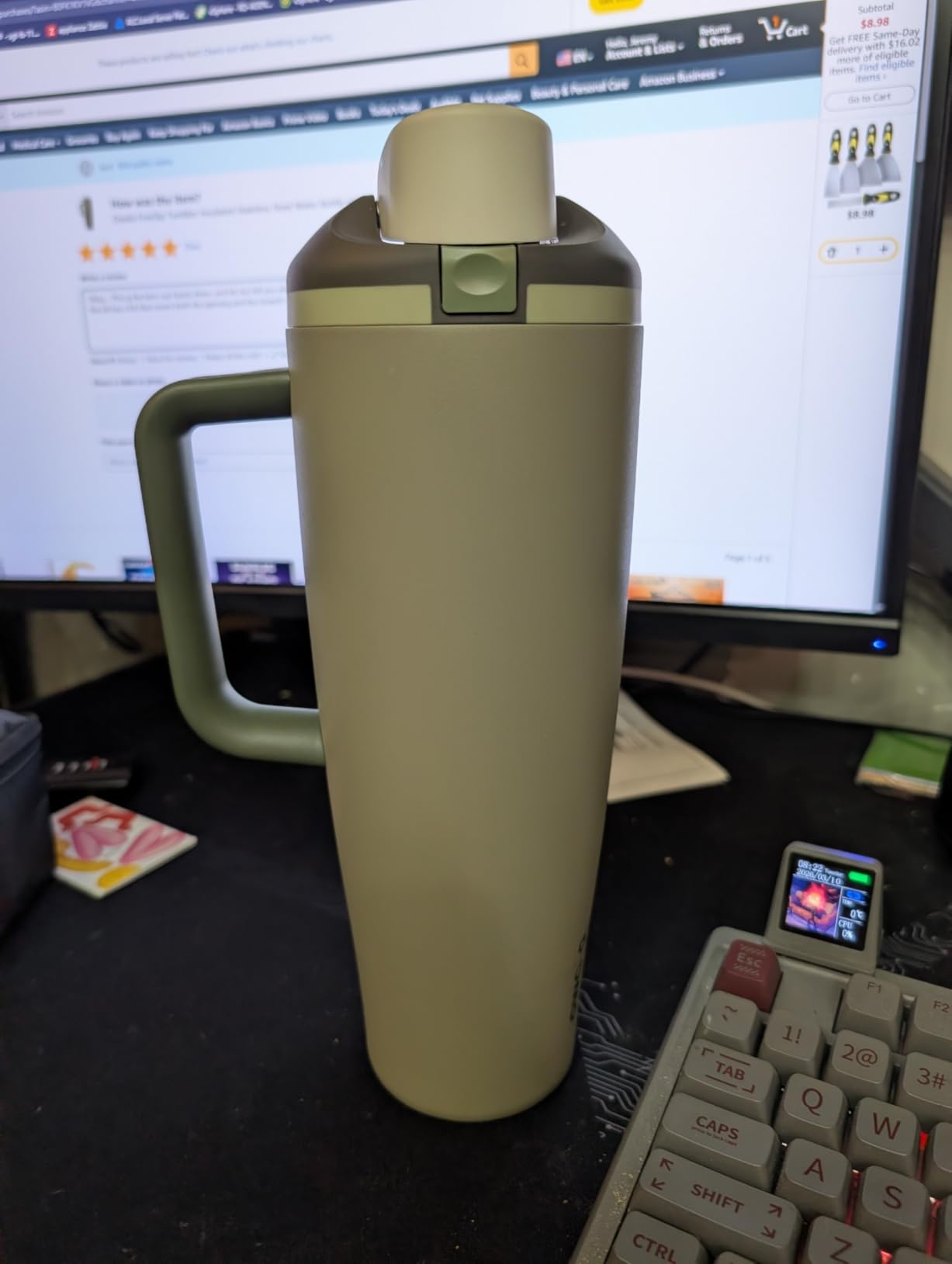 FreeSip Tumbler Insulated Stainless Steel Water Bottle with Built-in Straw and Side Handle, For Travel, Work, School, and Sports, 40oz, BPA Free, Leak Proof, Black Cherry customer photo 1