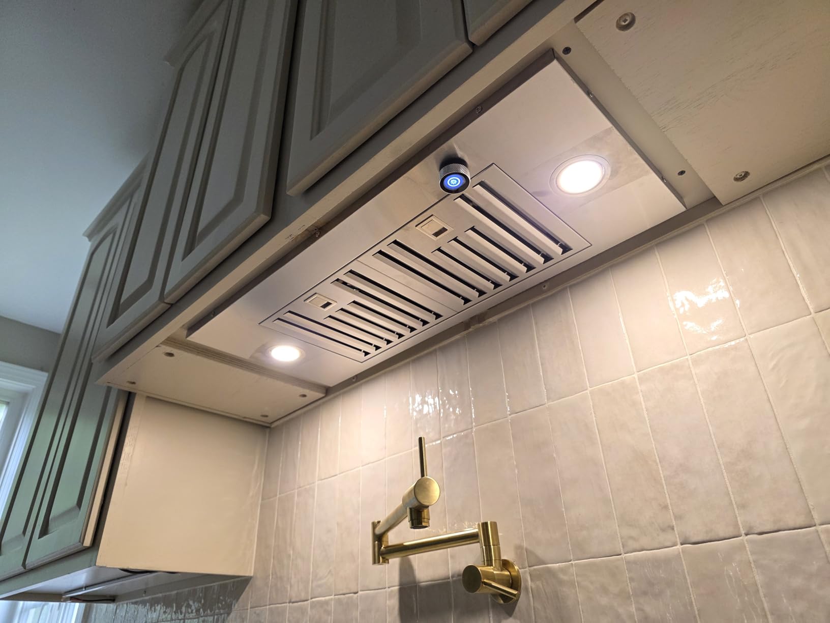 JOCO 36 Inch Range Hood Insert, 900 CFM Stainless Steel Built-In Kitchen Vent Hood, Convertible for Ducted or Ductless Installation, 4-Speed Knob Control, Model B01-36K customer photo 2