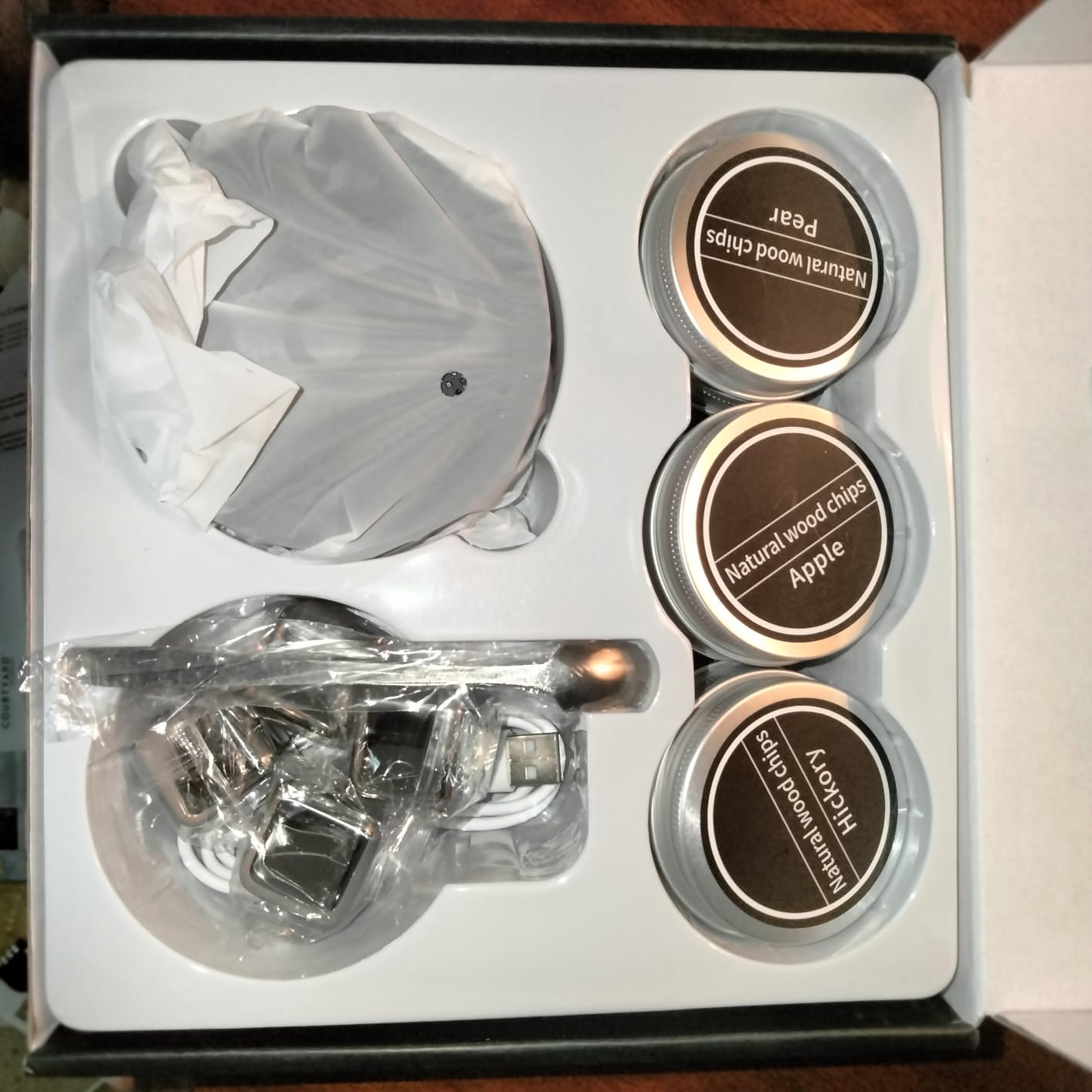 Electric Whiskey Smoker Kit Cocktail Smoker Kit with 6 Wood Chip Flavors Old Fashioned Drink Smoker Kit for Bourbon Whiskey Cocktails Home Bar Accessories Whiskey Gifts for Men Dad Husband customer photo 3