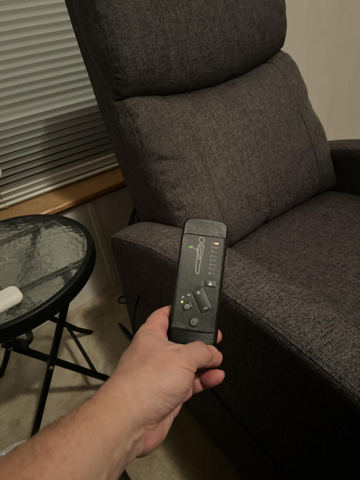 Sweetcrispy Power Lift Recliner Chair with Vibration Massage and Heat for Adults, Ergonomic Overstuffed Breathable Fabric Reclining Chair with Side Pockets, Remote Control, Living Room, Bedroom, Brown customer photo 2