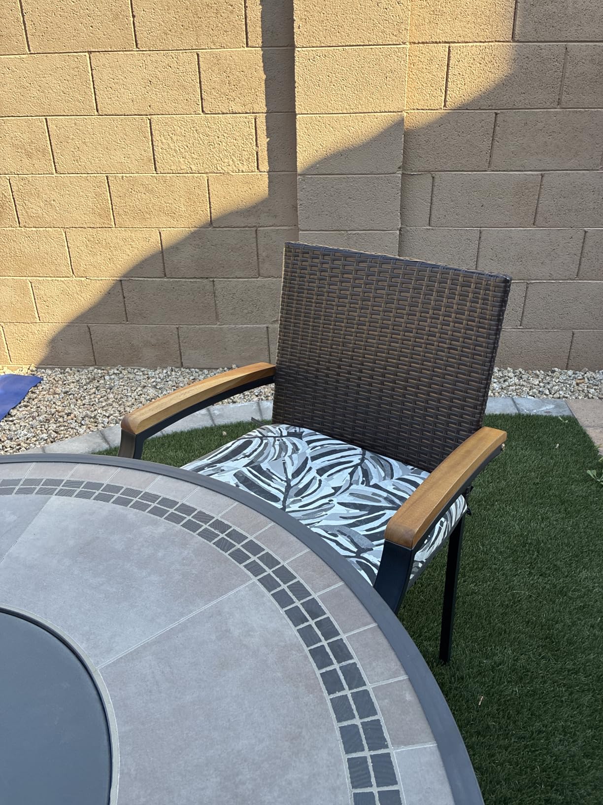 Tangkula Stackable Patio Wicker Dining Chairs Set of 4, Outdoor Rattan Chairs with Acacia Wood Armrests & Metal Frame, 400 lbs Max Load, Space-Saving Outside Chairs for Backyard, Porch, Deck & Garden customer photo 1