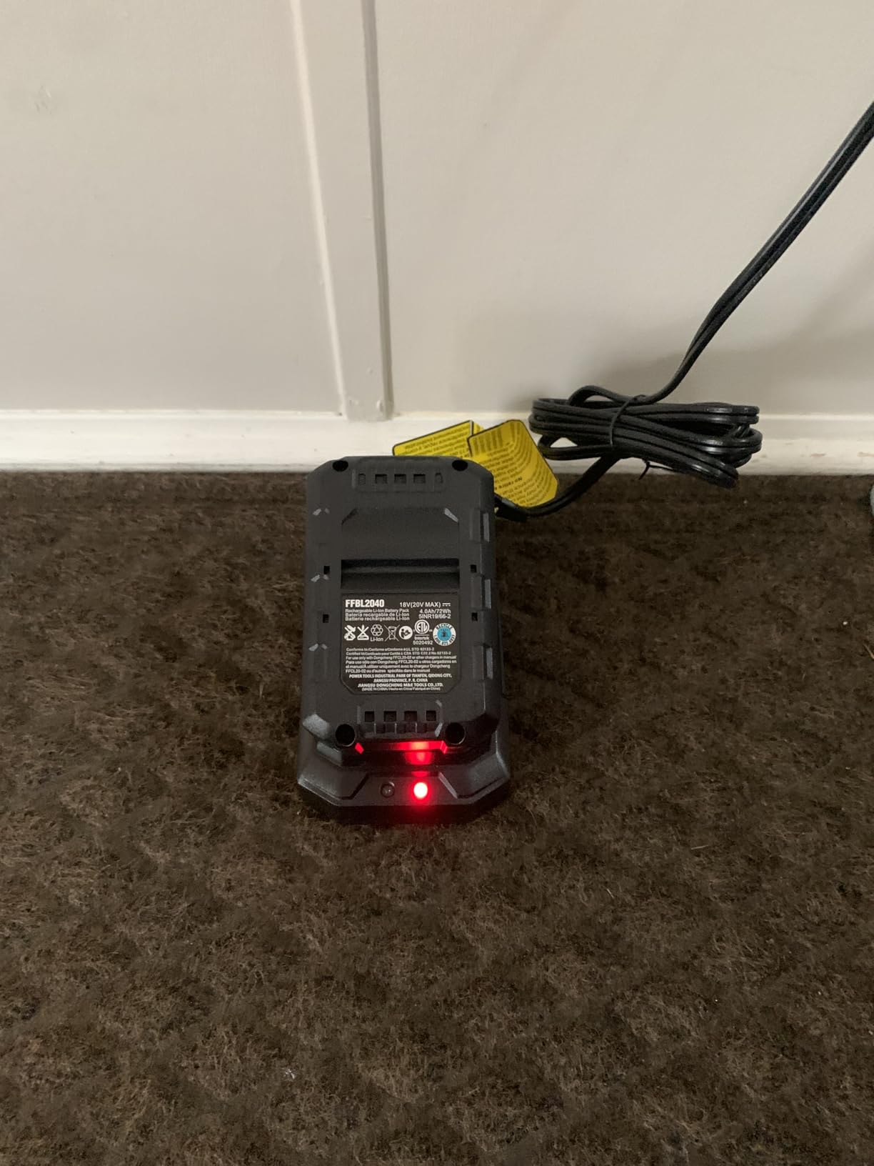 DCA 20V Brushless Leaf Blower Cordless, 480 CFM Air Flow Variable Speed with 4.0Ah Battery & Charger, 120MPH Turbo Speed, Lightweight Design for Patio, Sidewalk, Snow and Leaves Removal 2.2lb customer photo 1