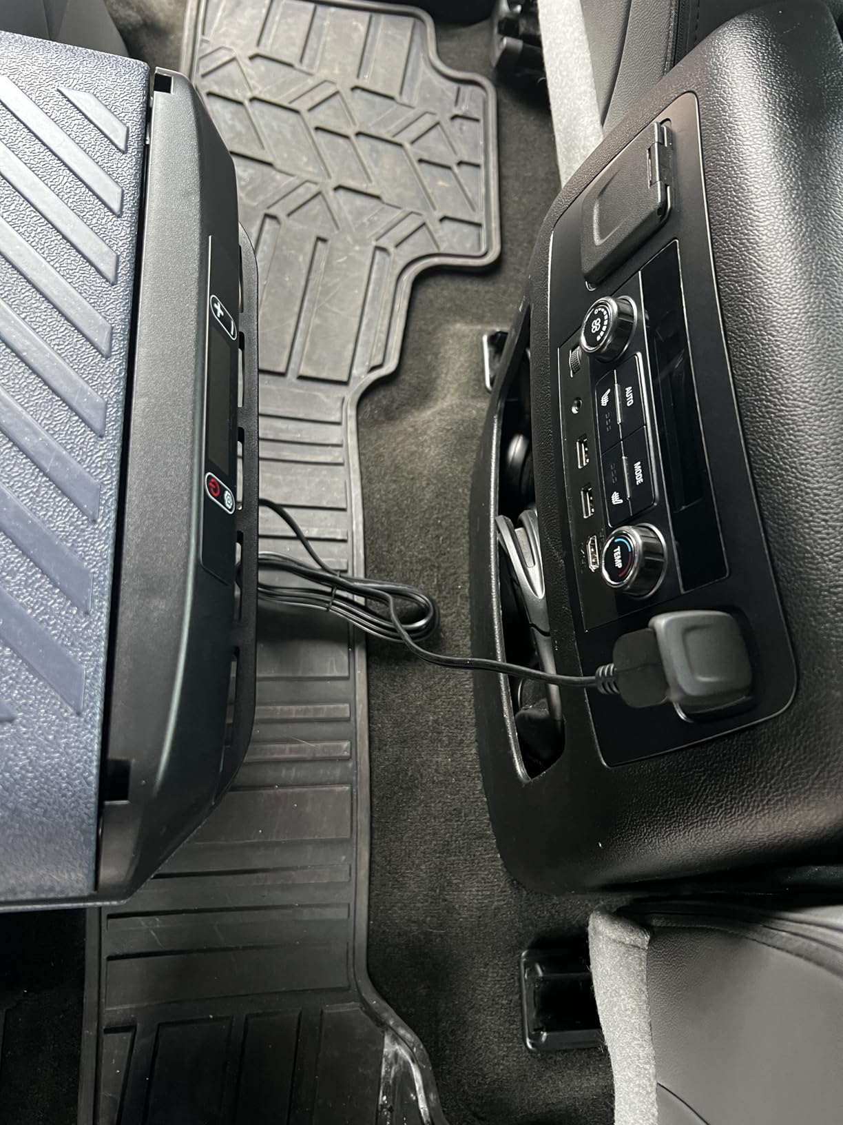 BODEGA 12 volt Car Refrigerator - 26QT Portable Freezer IPX4 Waterproof Car Fridge Electric Cooler Ultra-Quiet for Truck Van Camping Travel 12/24V DC 110~240 Volt AC,-4°F~68°F customer photo 2