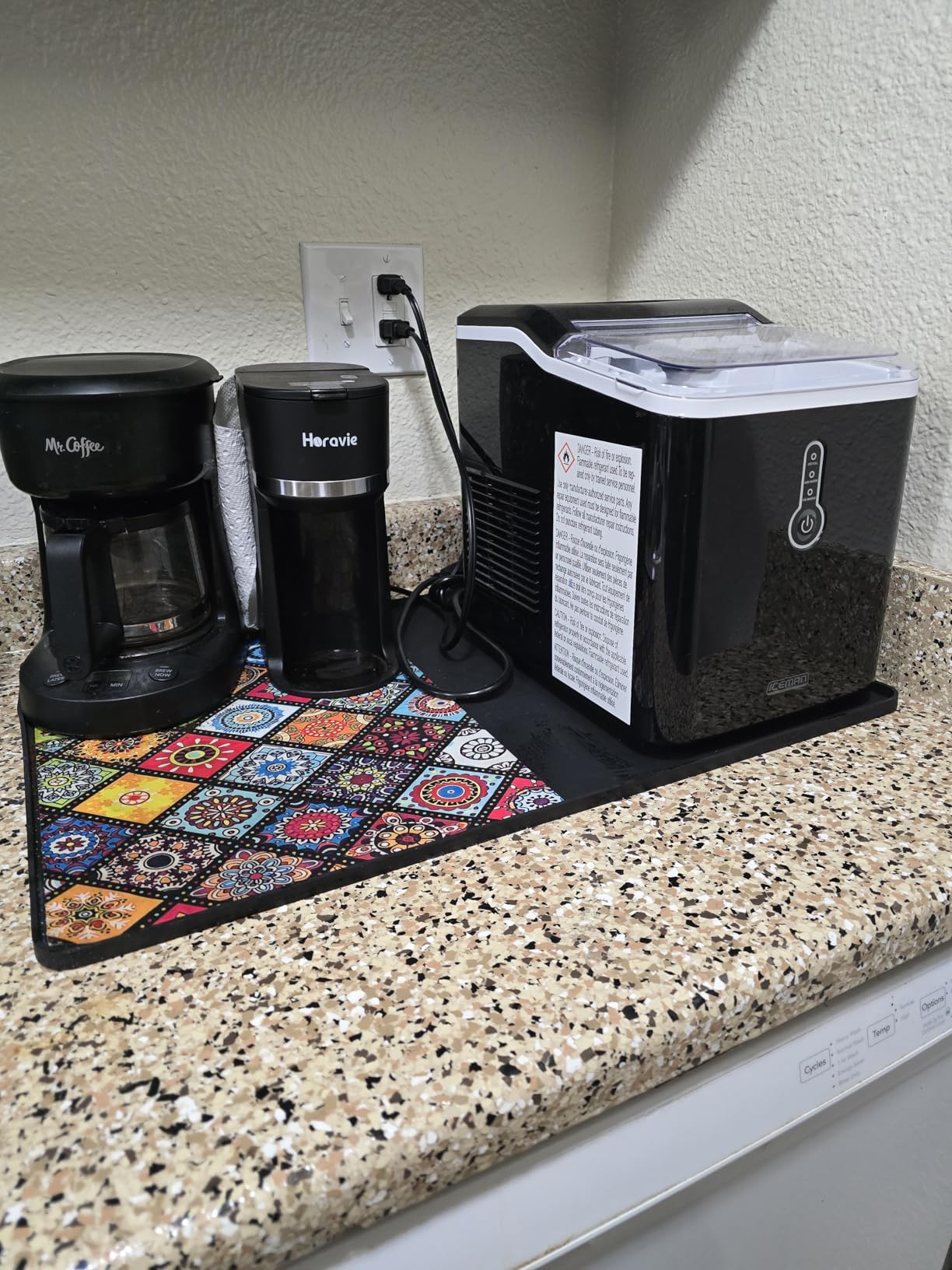 Iceman by Chefman Nugget Ice Maker Countertop, Pebble Ice Maker Machine, 26 lb in 24 Hours, Ready in 6 Minutes, Removable Ice Basket, Fun and Chewable Cubes, 1.5L Water Tank, Self-Cleaning Function customer photo 1