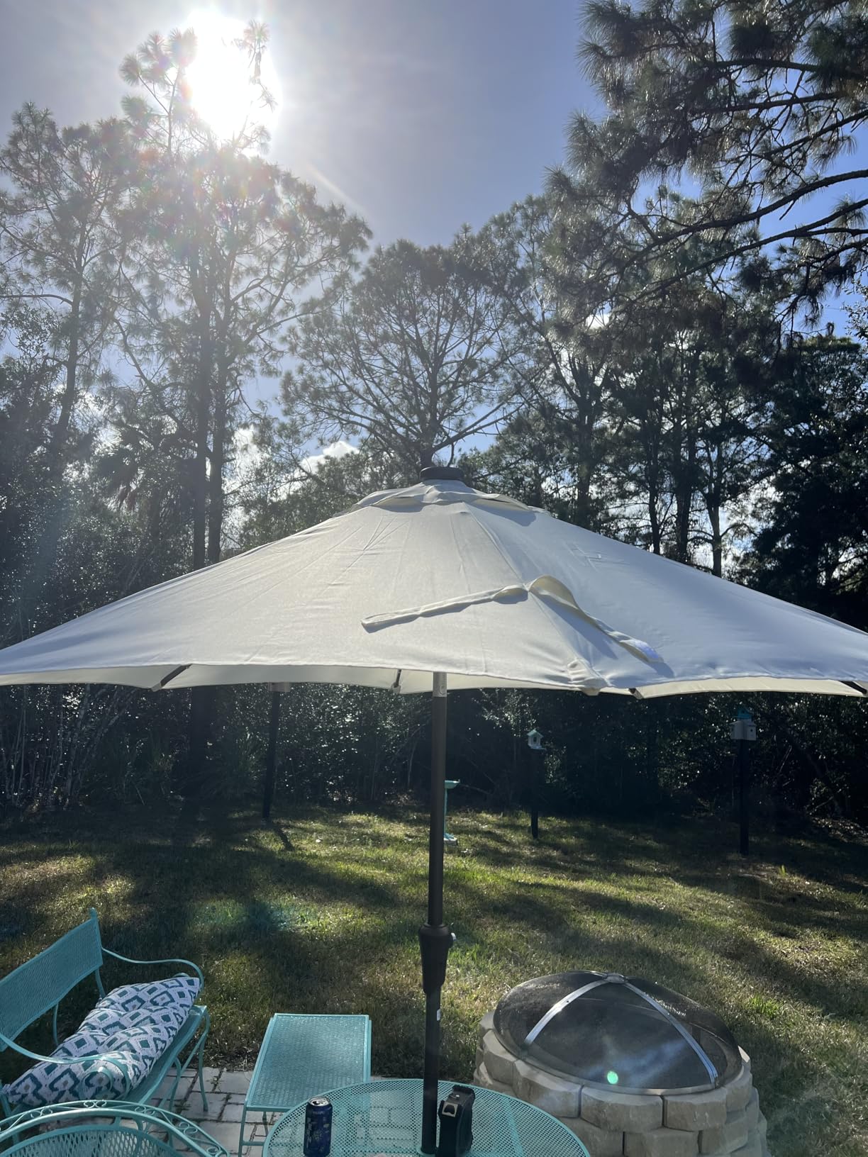 AreShark 9FT Patio Umbrella with Solar Lights, 32 Lighted Pool Umbrella w/Tilt and Crank customer photo 2