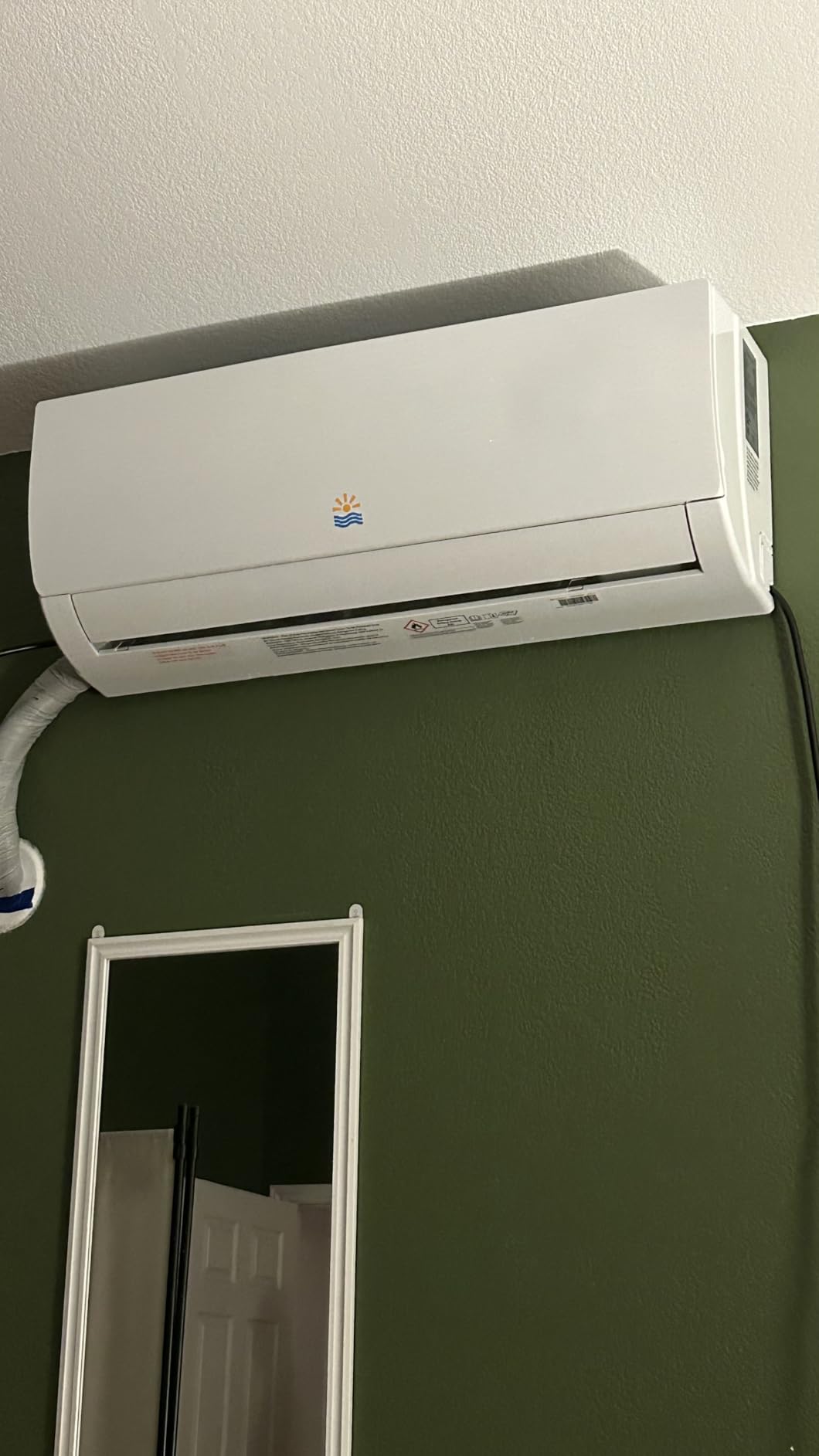 9000 BTU Mini Split AC/Heating System - Ductless Mini Split Air Conditioner with Heat Pump, 19 SEER2, 115V Energy Efficient, Covers Up to 450 Sq. Ft. customer photo 1