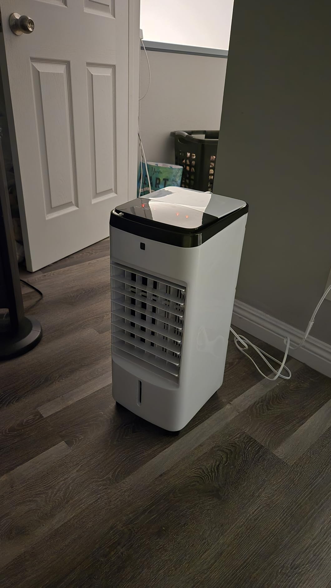 MEPTY Swamp Cooler, Windowless Portable Air Conditioners with 120°Oscillation, Evaporative Air Cooler with Remote,12H Timer, Air Cooler Fan with 3Modes&Speeds for Bedroom Indoor Room customer photo 1