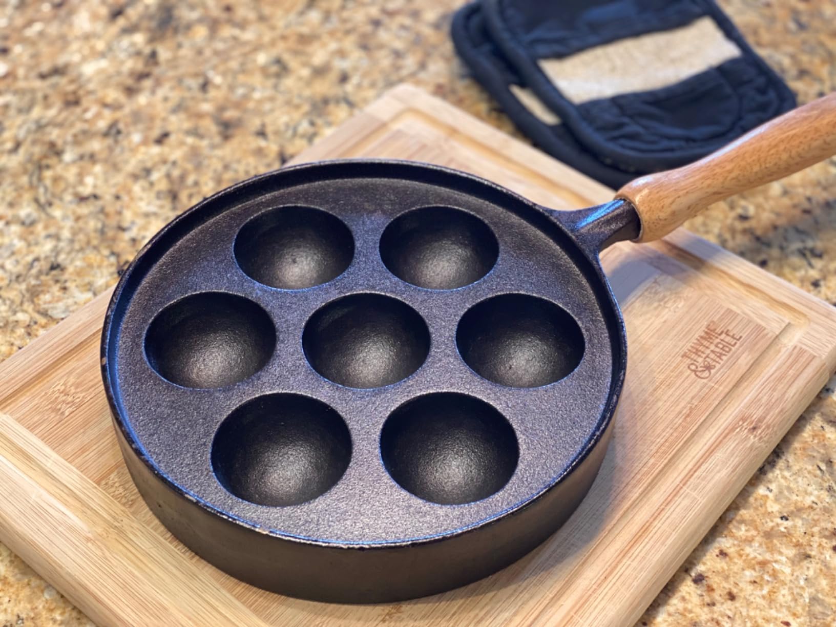 Norpro Deluxe Munk Aebleskiver Pan 8.5in/21cm in diameter and 2in/5cm customer photo 1