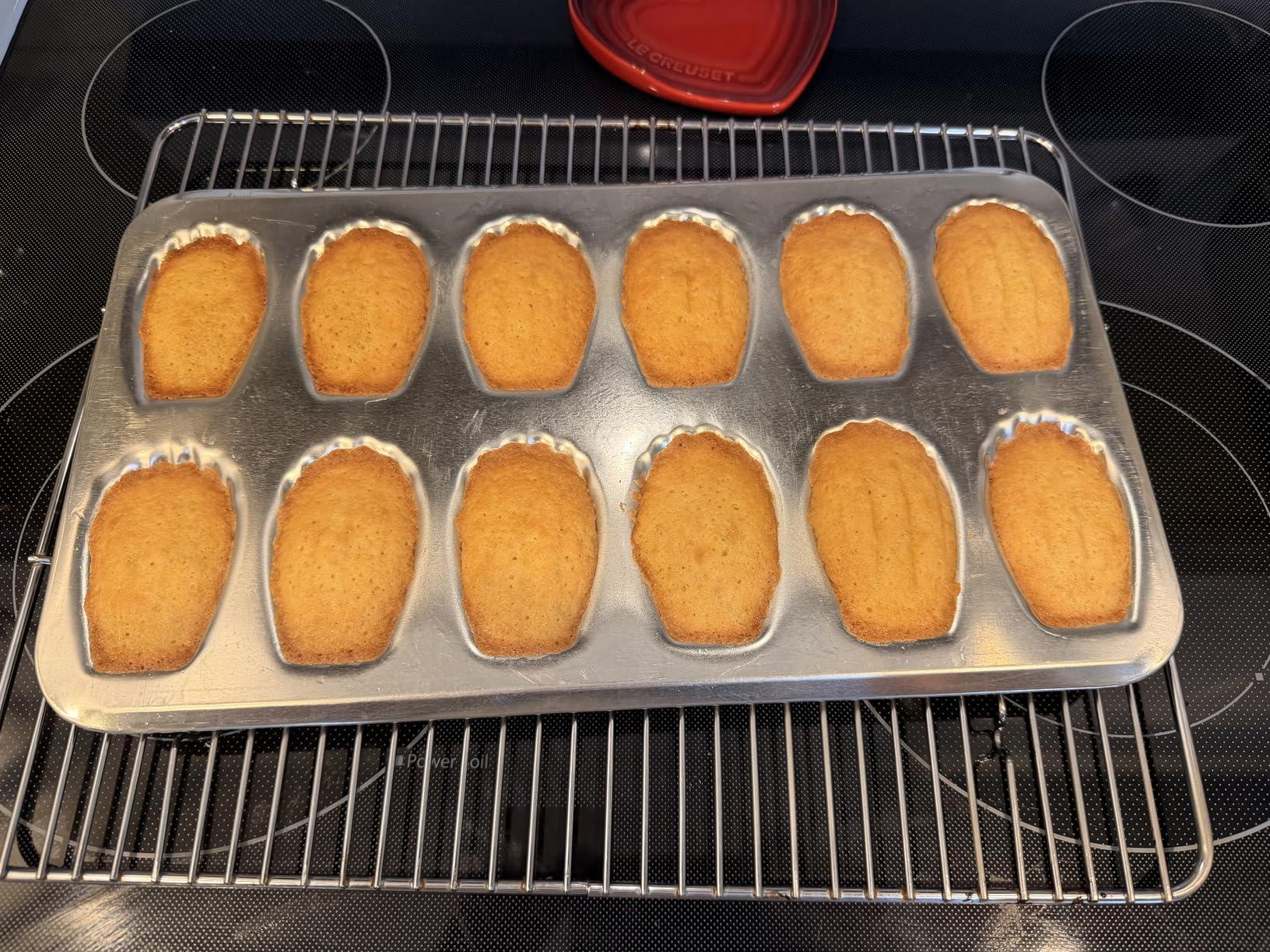 Gobel 12-Compartment Tin Plated Steel Madeleine Pan - 9 1/16