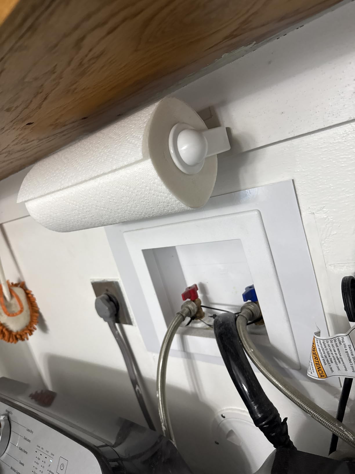Spectrum Paper Towel Holder for Under Cabinet - Hanging Wall Mount Paper Towel Holder for Kitchen - Easy-to-Use Fits Standard & Jumbo Rolls - Minimalist Paper Towel Roll Rack customer photo 1