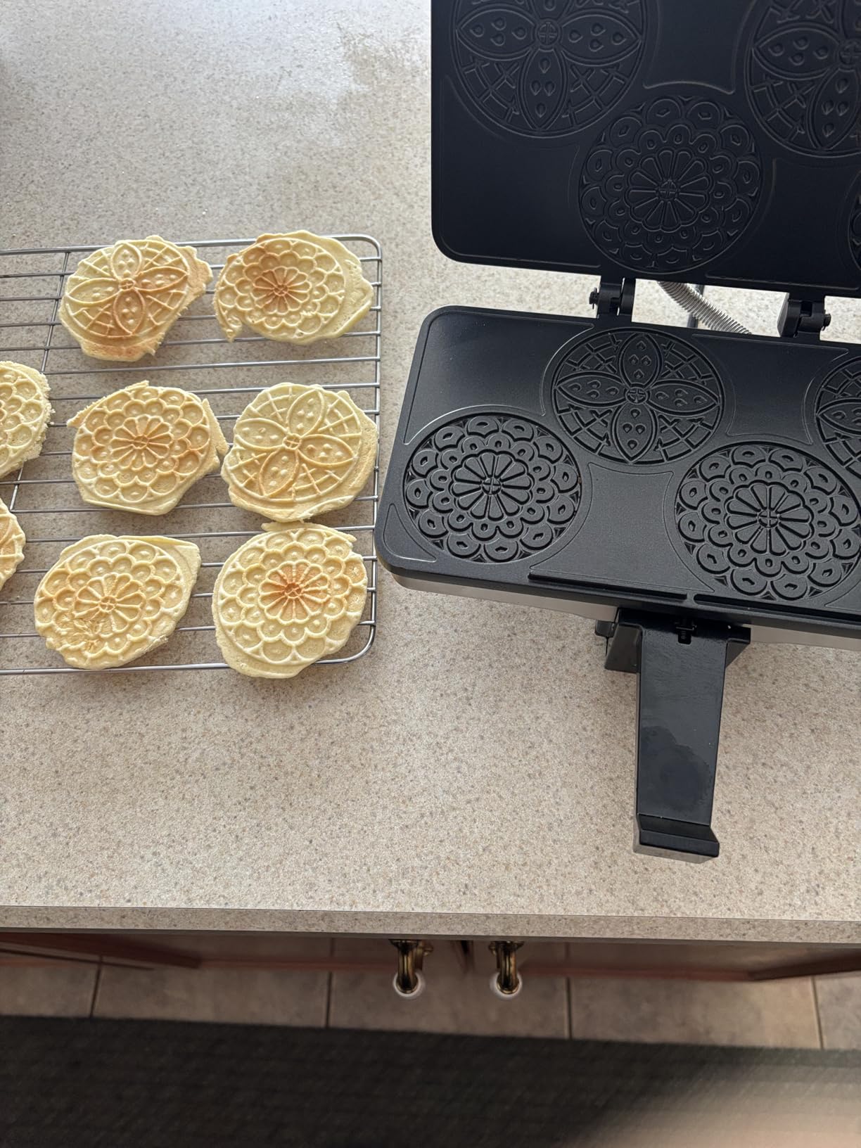 Piccolo Pizzelle Baker- Nonstick Electric Press Makes 4 Mini Cookies at Once, Even Heating- Fun Baking Machine w Recipe Guide, Italian Waffle Dessert Treat Making customer photo 1