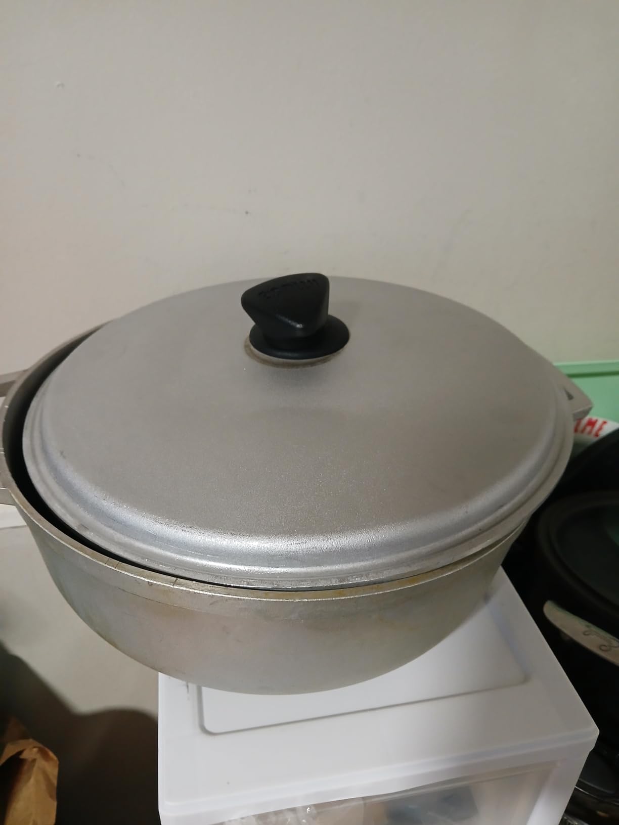 IMUSA Traditional Caldero made in Colombia with Lid, 4.8 Quart, Silver customer photo 2