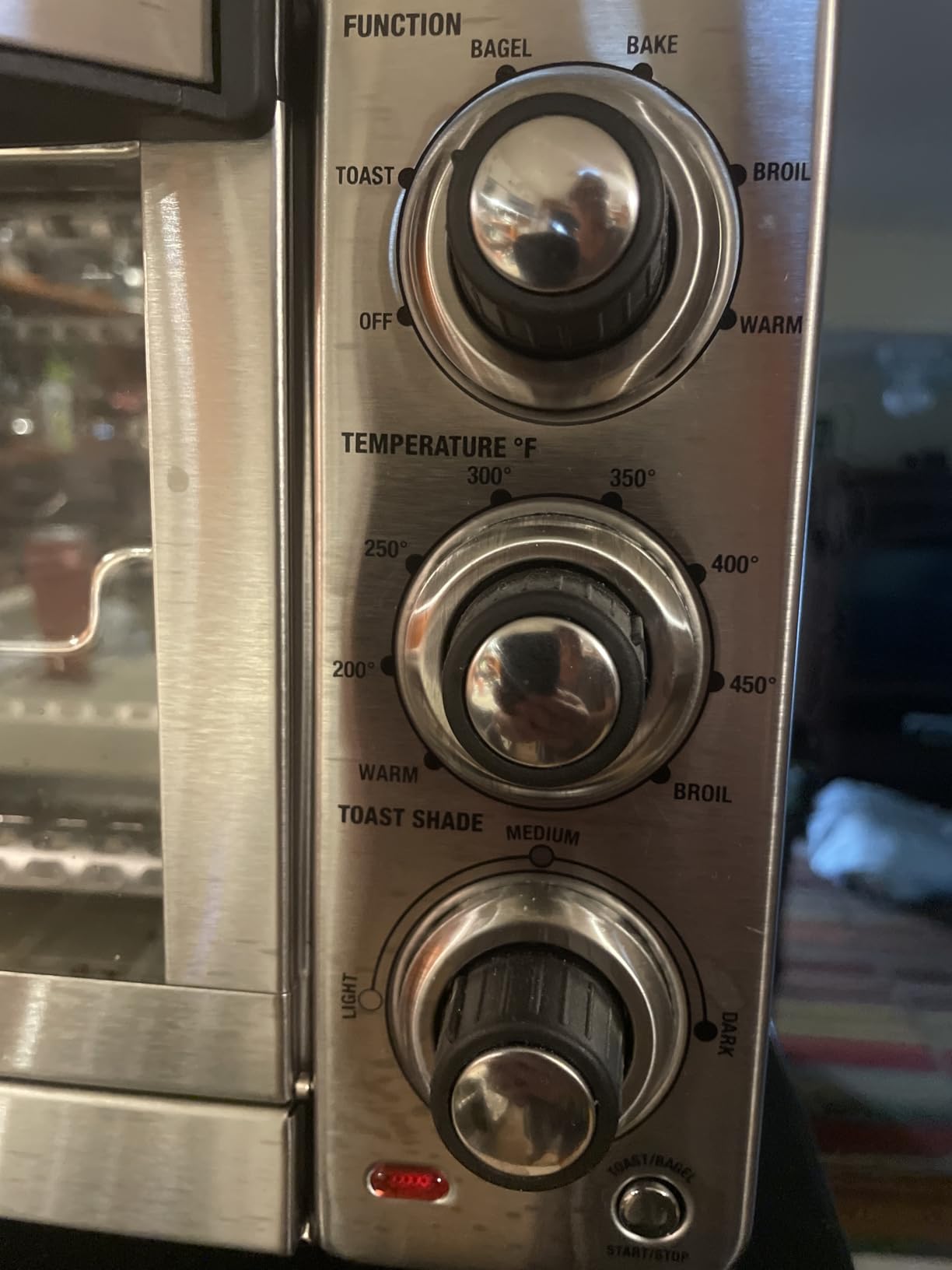 Cuisinart Custom Classic Toaster Oven Broiler, 1800 Watt Countertop Toaster Oven to Bake, Broil, and Toast, Non-Stick Interior, Consistent Toast Control, Brushed Stainless Steel/Black, TOB-40N customer photo 2