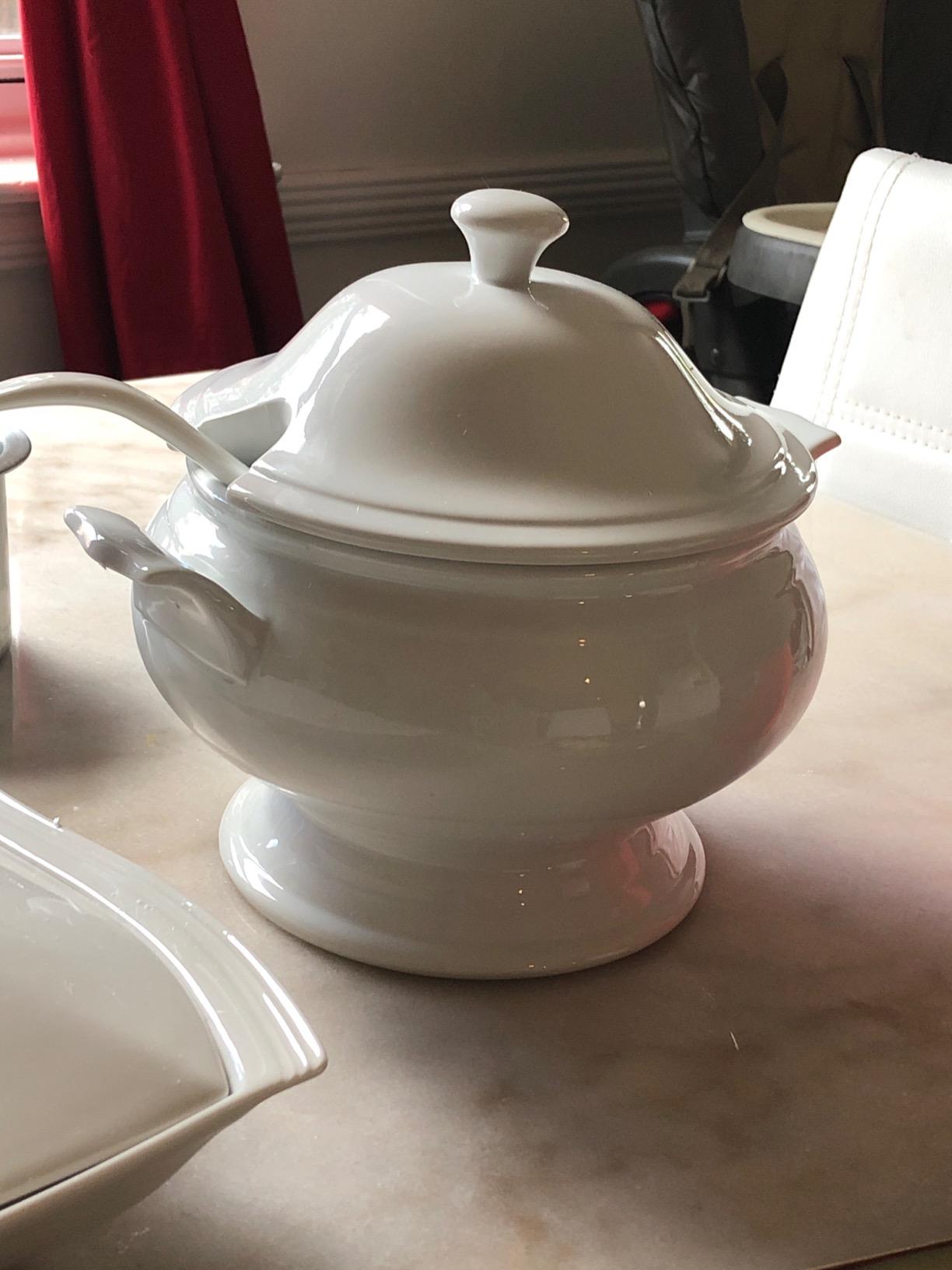 BIA Cordon Bleu Soup Tureen Set, White Porcelain 3-Piece - 3.5 Qt Bowl with Lid & 10